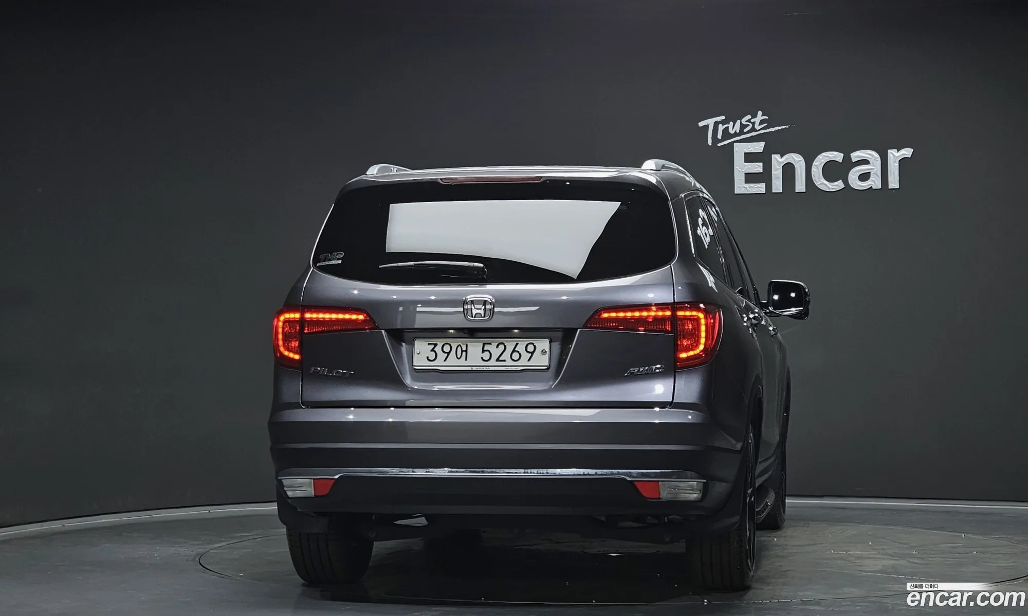 Honda Pilot 2018 5FNYF6850JB200048 — 15