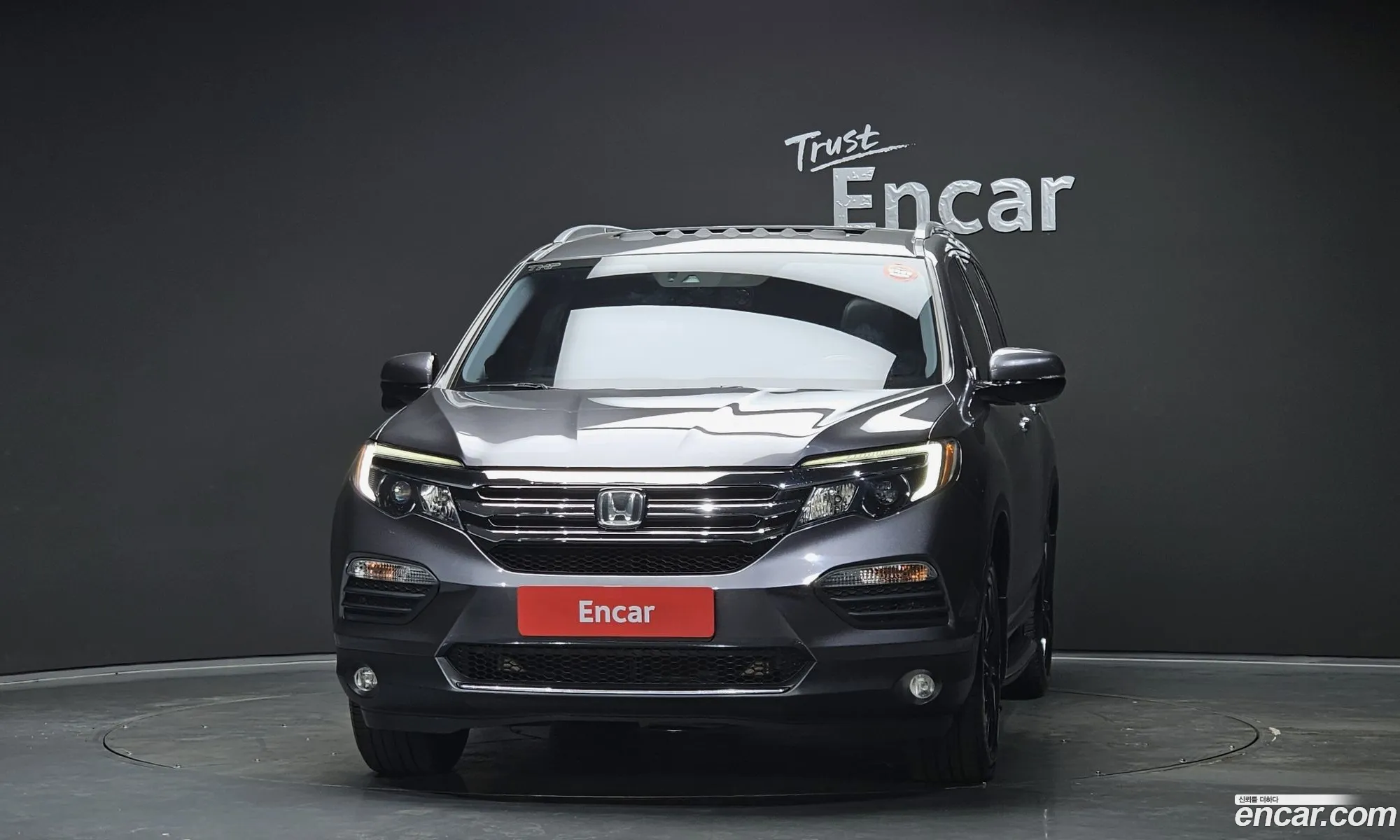 Honda Pilot 2018 5FNYF6850JB200048 — 18