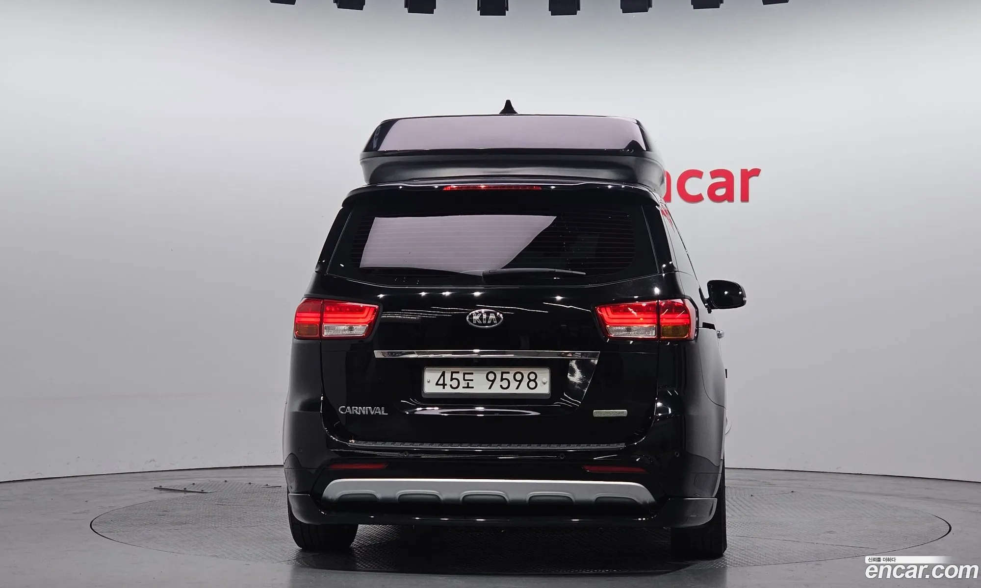 Kia Carnival 2016 KNAME81ABGS228324 — 18