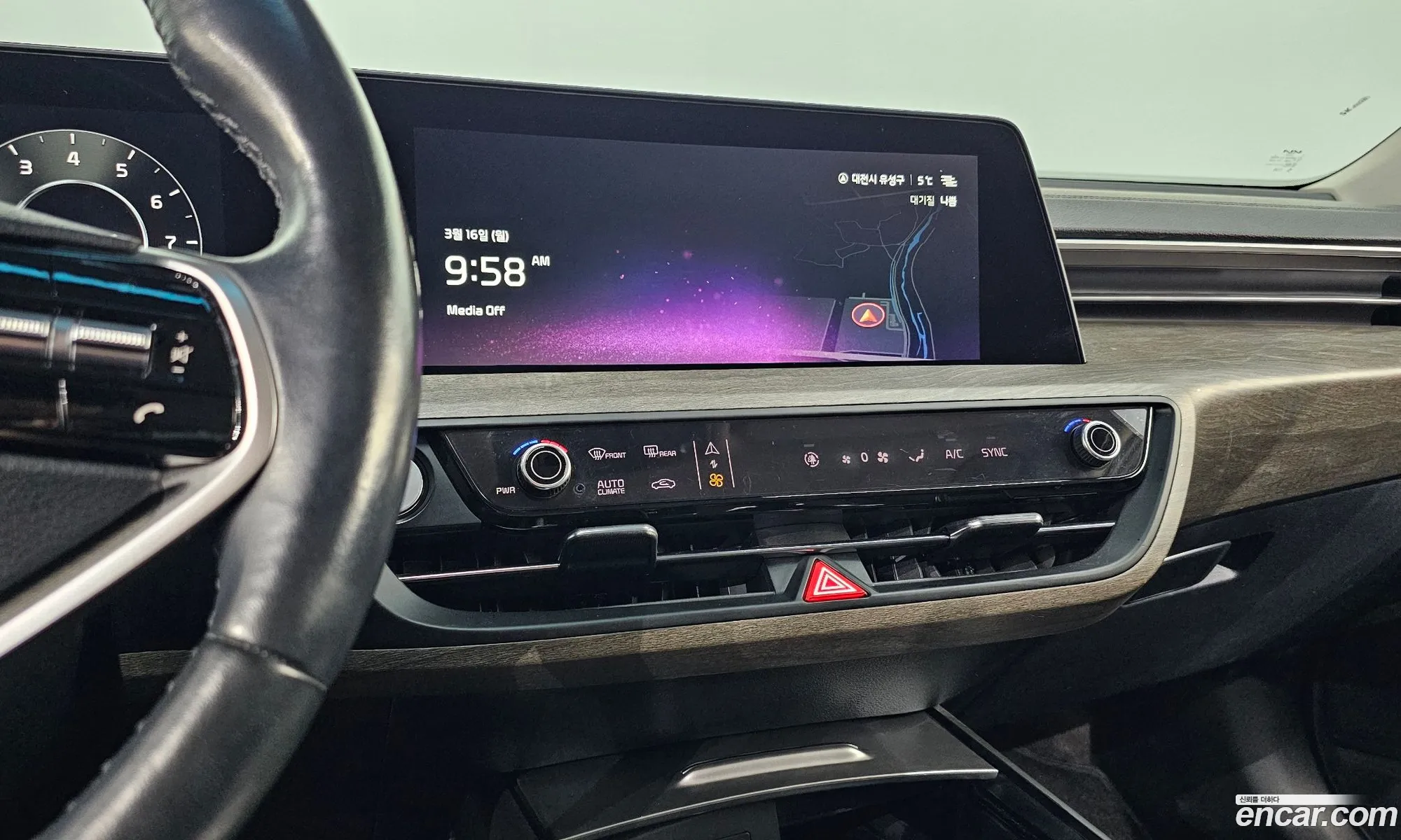 Kia K8 2022 — 11