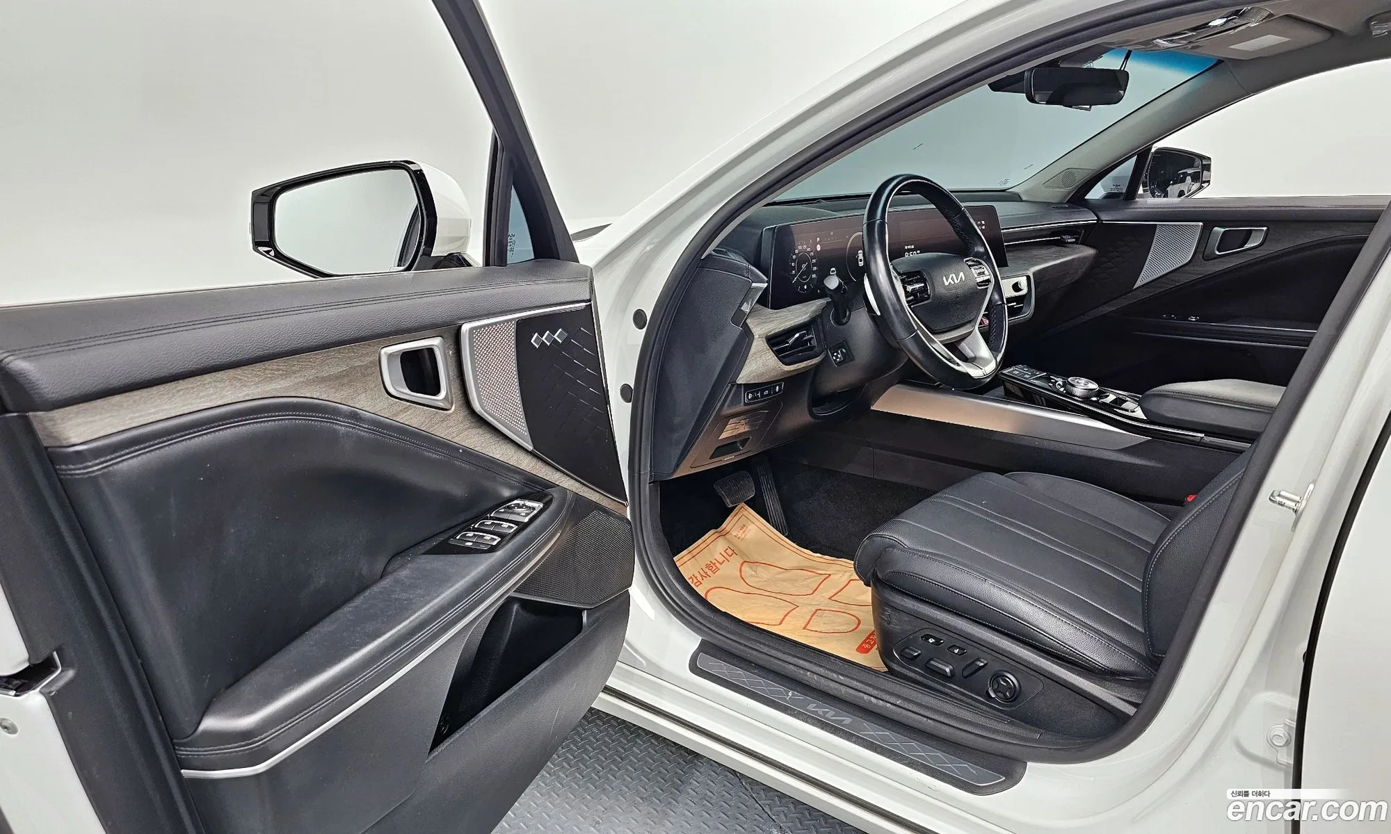 Kia K8 2022 — 20