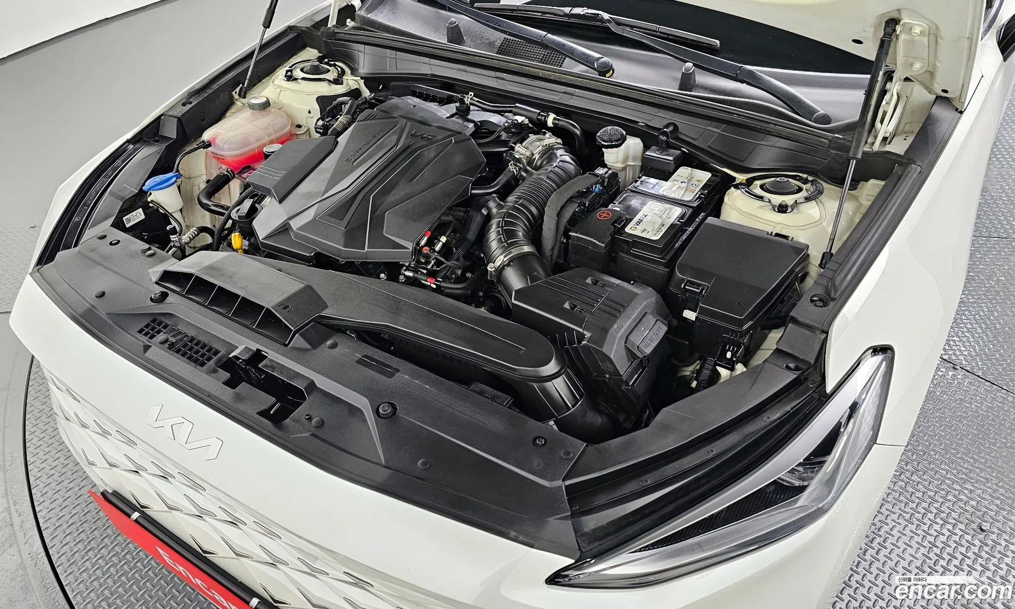 Kia K8 2022 — 16