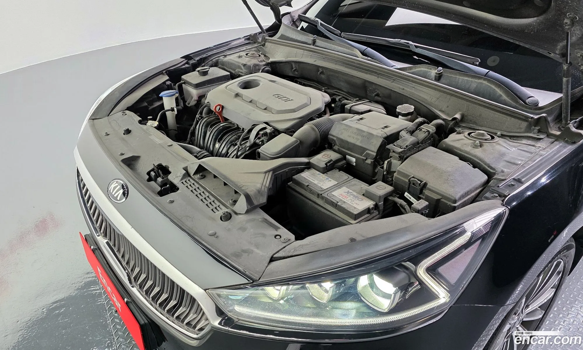 Kia K7 2018 KNALB415BJA145085 — 16