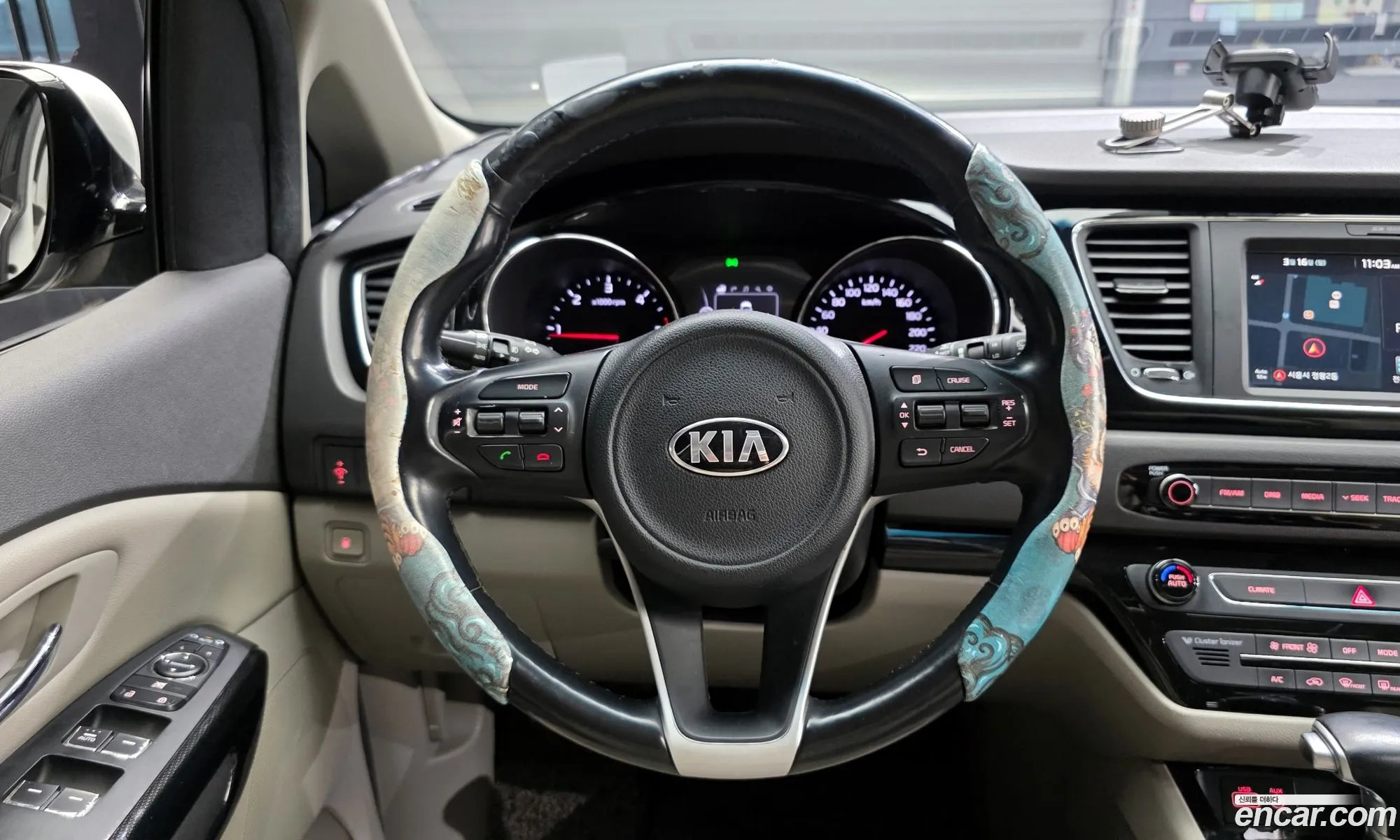 Kia Carnival 2016 — 3