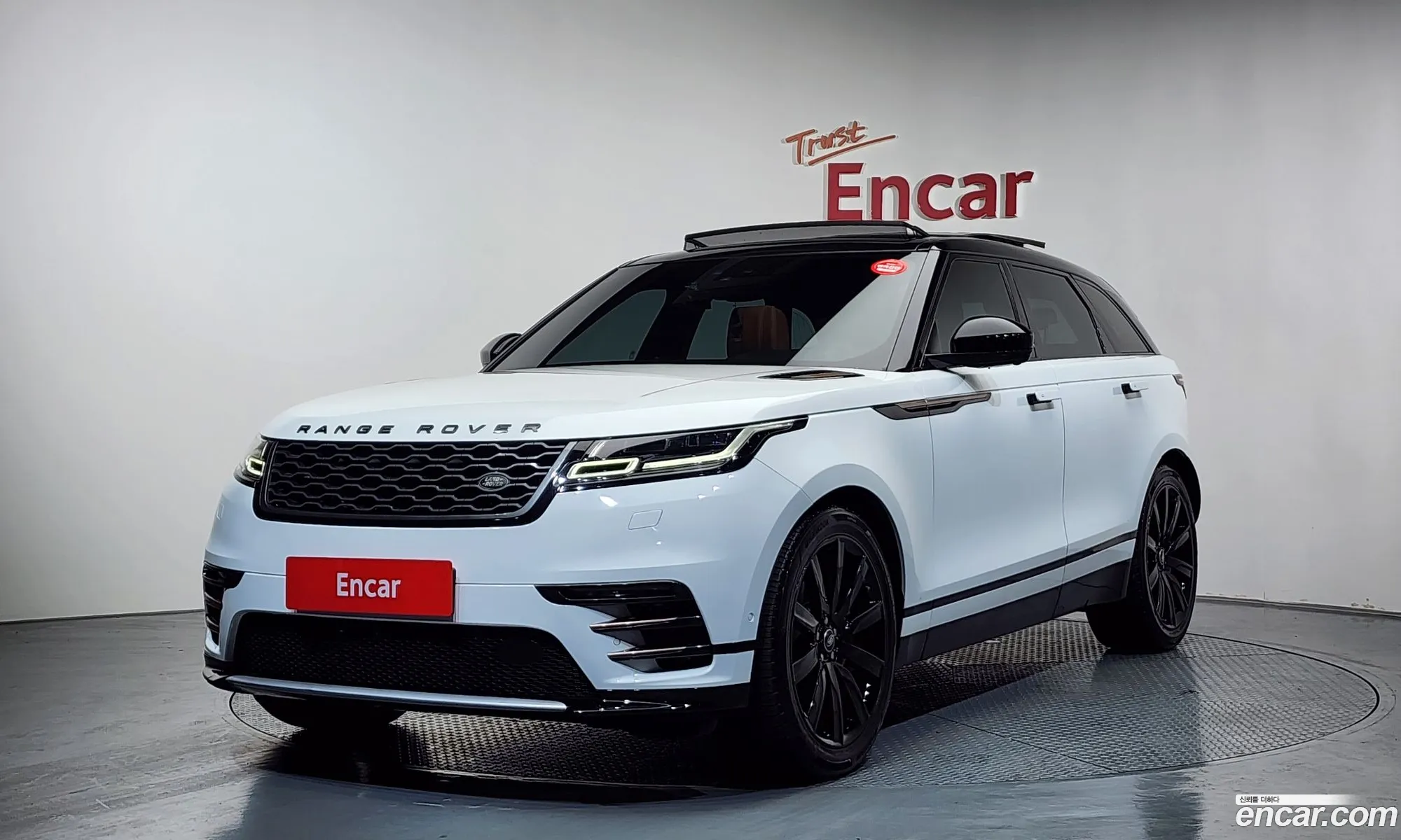 Land Rover Range Rover Velar 2018 — 5