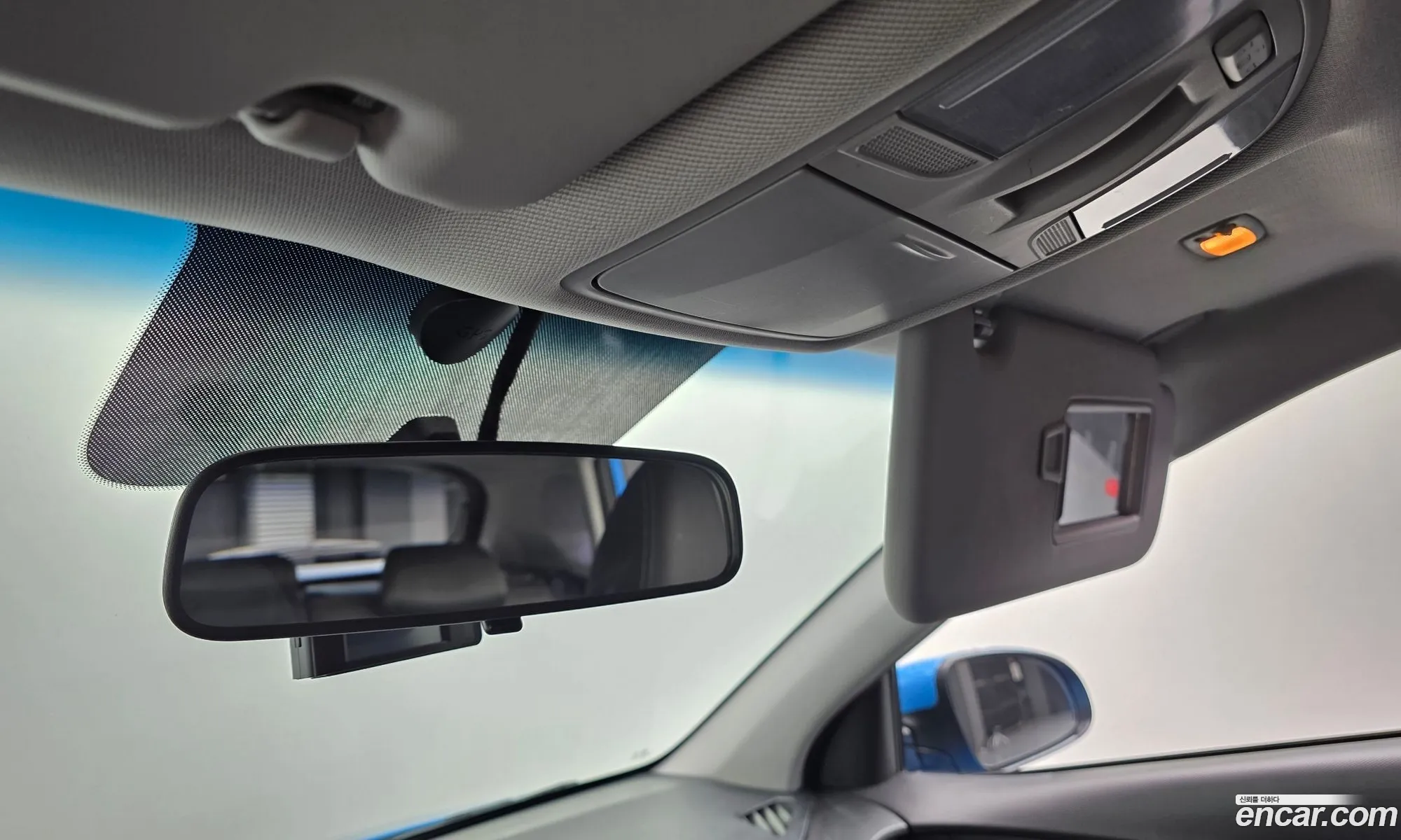Hyundai Kona 2017 — 10