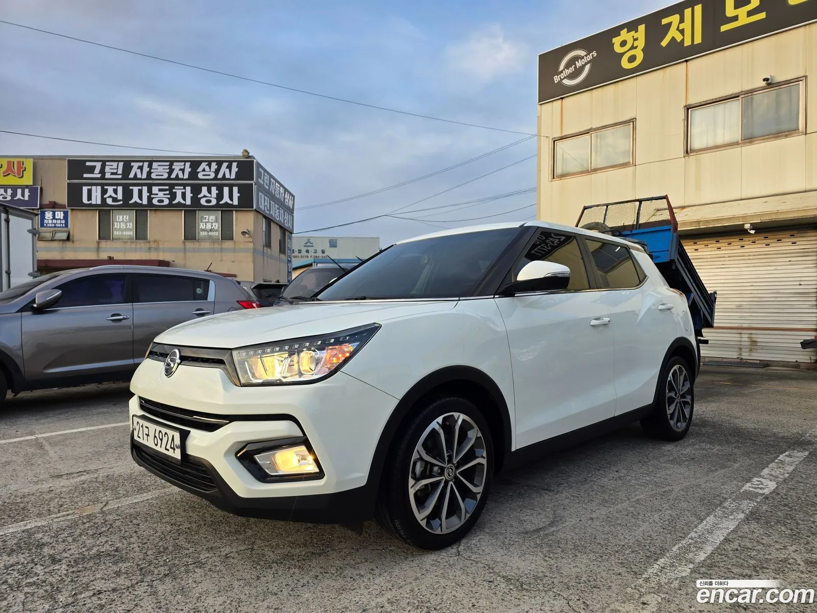 KG Mobility (SsangYong) Tivoli Armour 2018 — 13