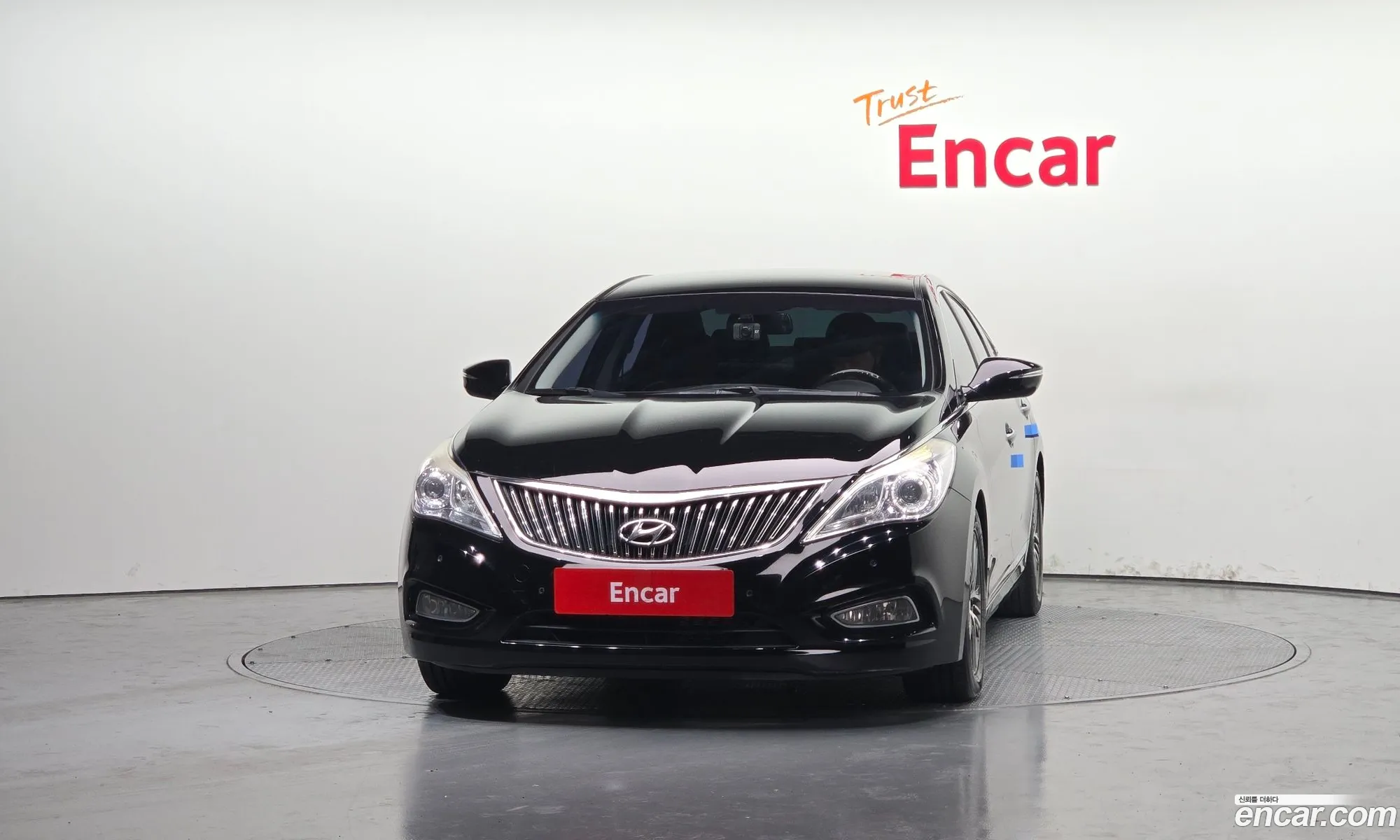 Hyundai Grandeur HG 2013 — 19