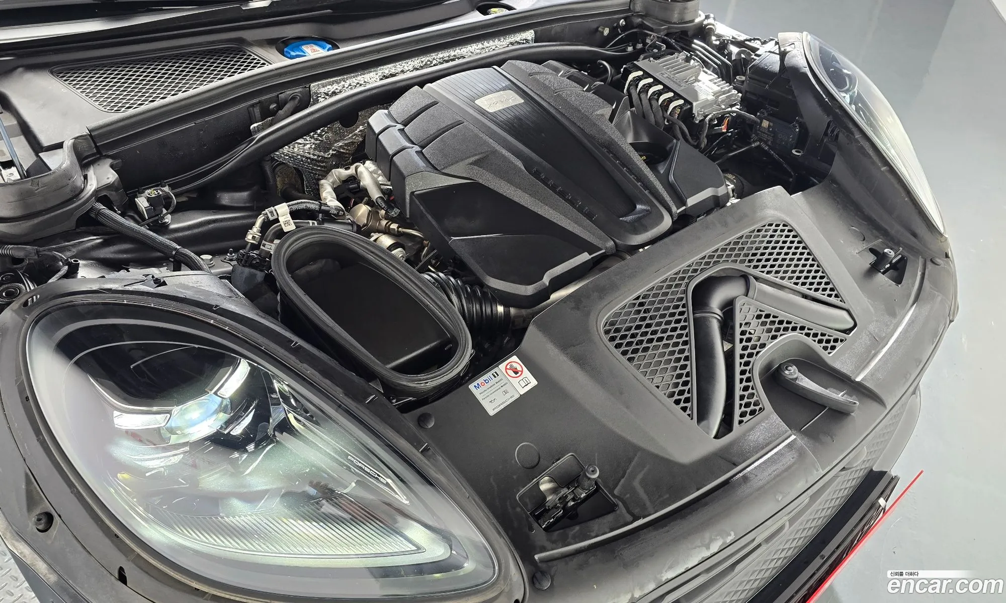 Porsche Macan 2022 WP1AG2958PLB50777 — 12