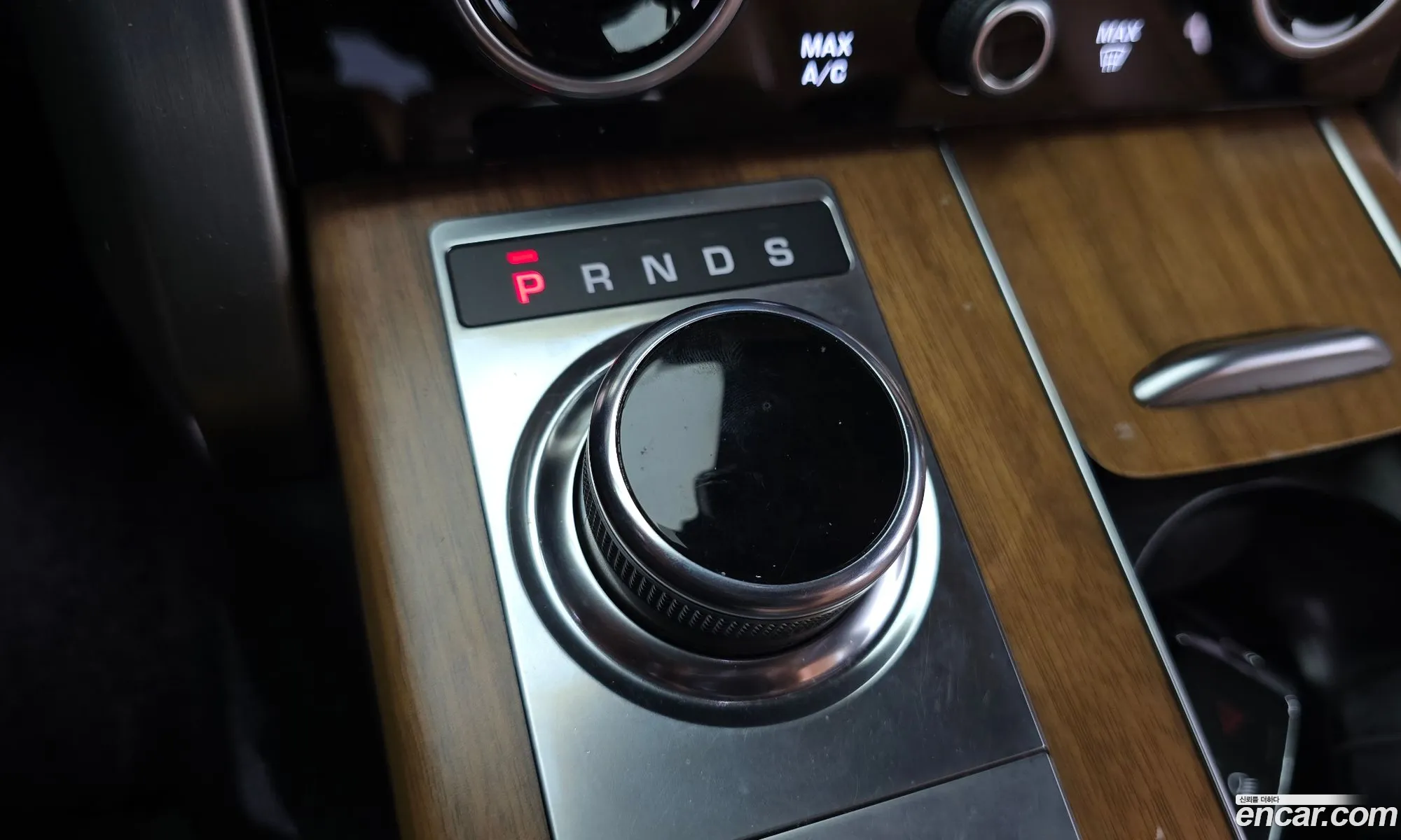 Land Rover Range Rover 2020 SALGA2BJ0LA574649 — 7