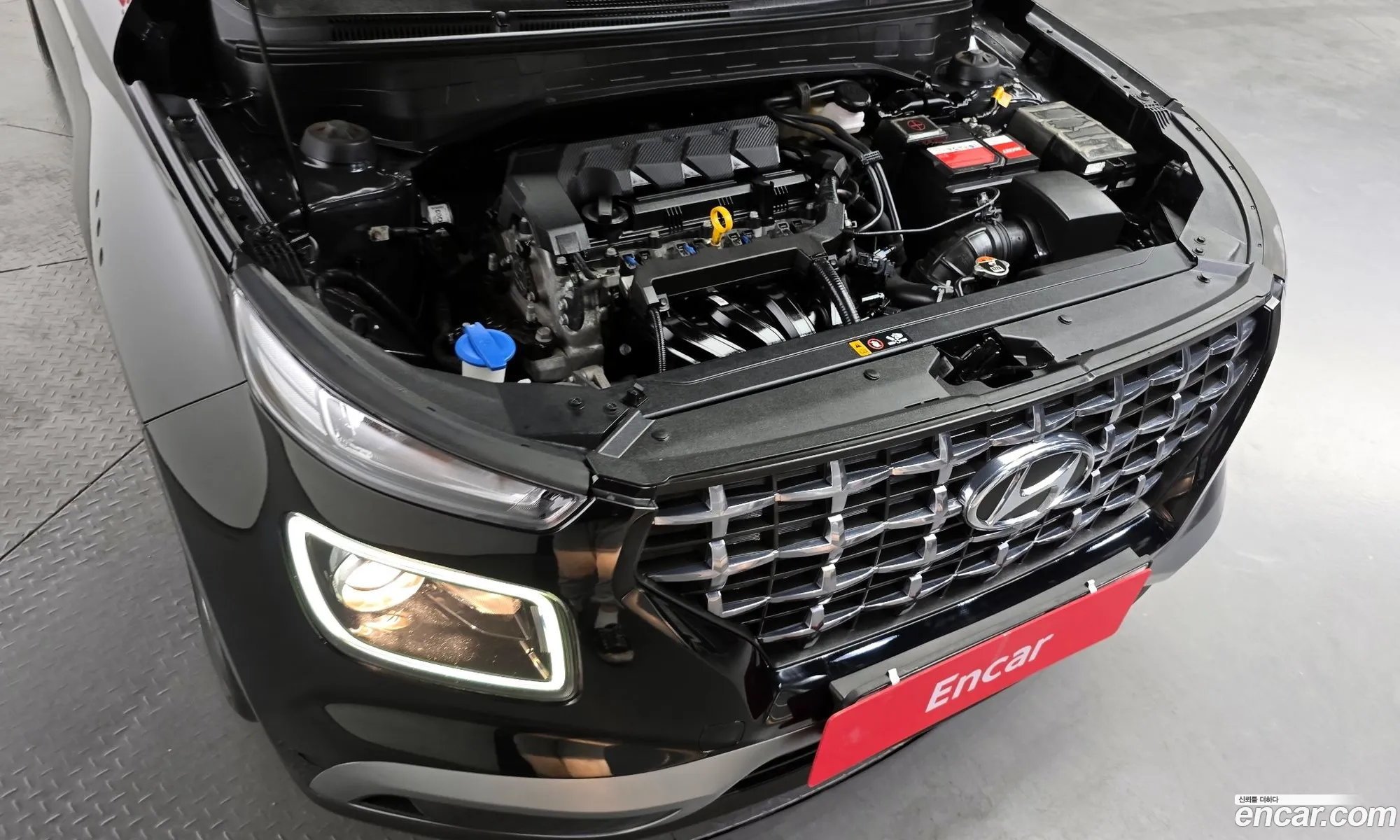 Hyundai Venue 2020 — 18