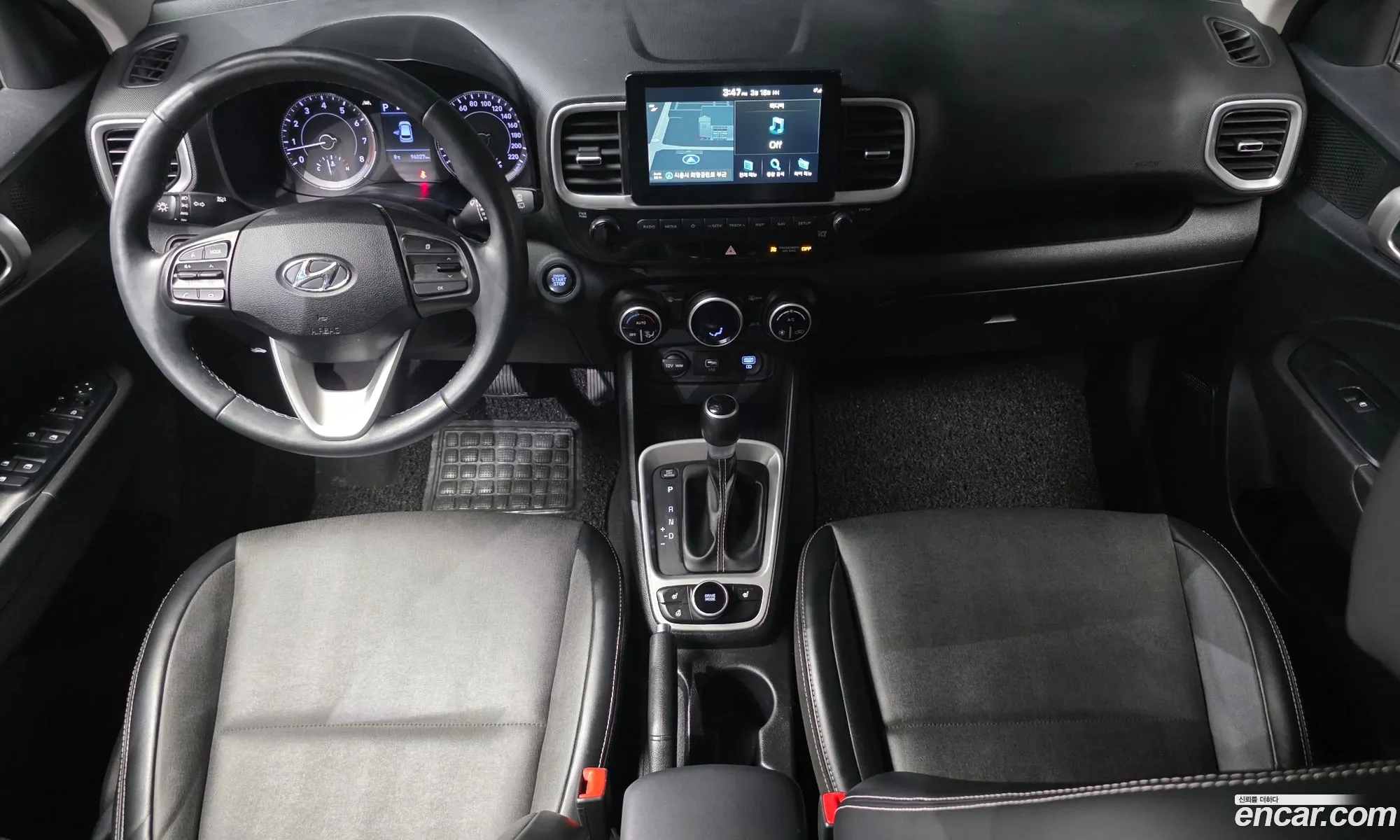 Hyundai Venue 2020 — 16