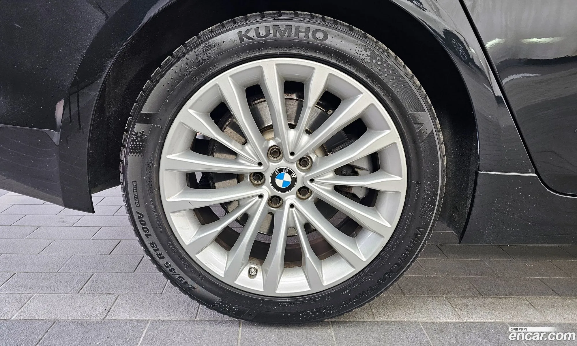 BMW 5 Series 2018 — 16