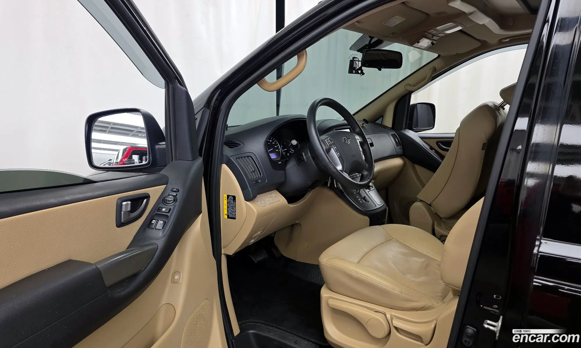 Hyundai Grand Starex 2018 — 3
