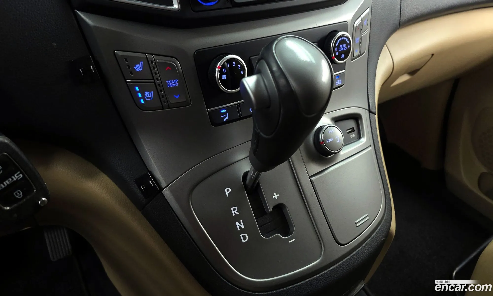 Hyundai Grand Starex 2018 — 9