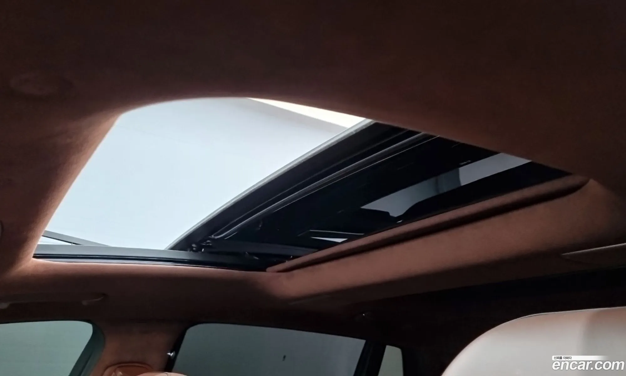 Genesis G90 2023 — 18