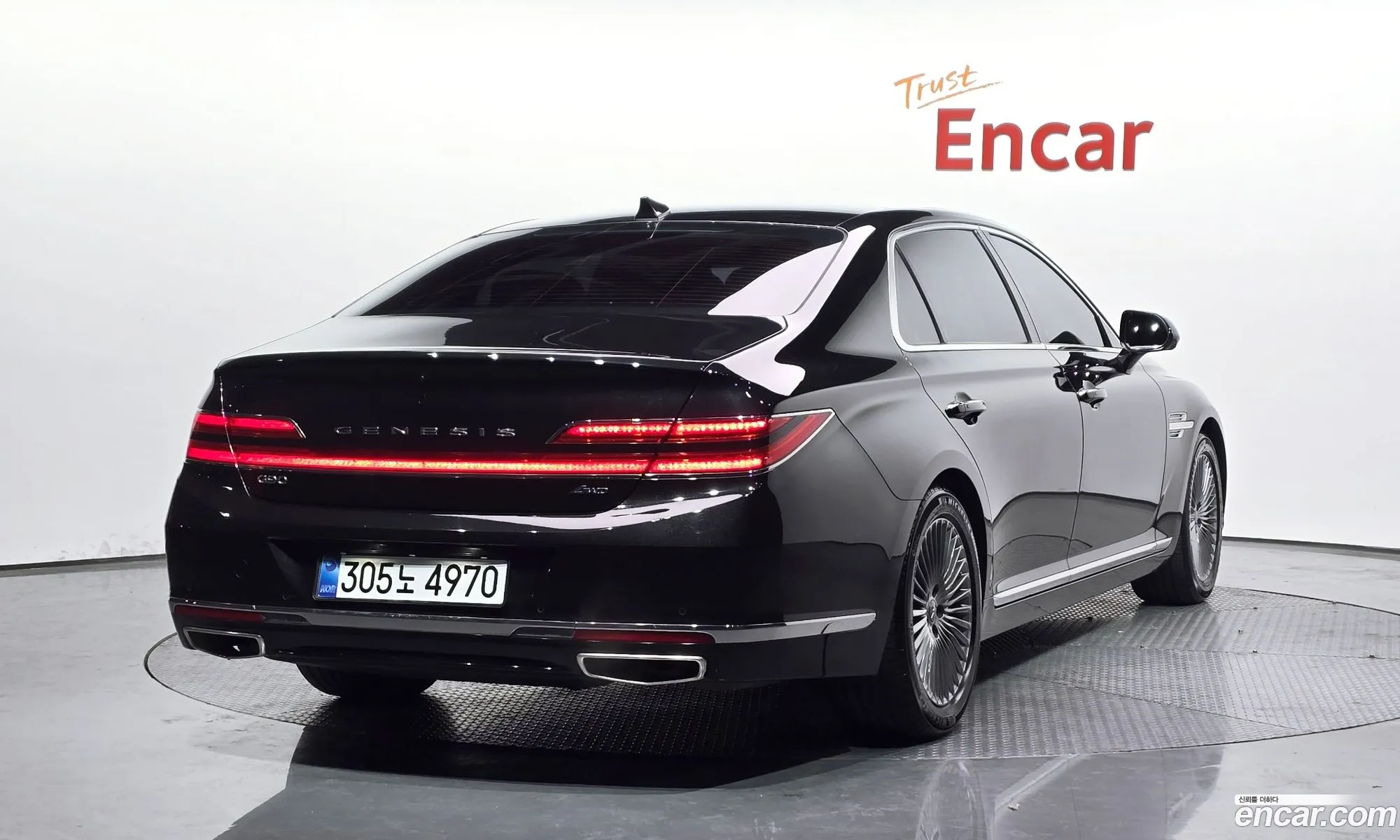 Genesis G90 2018 — 12