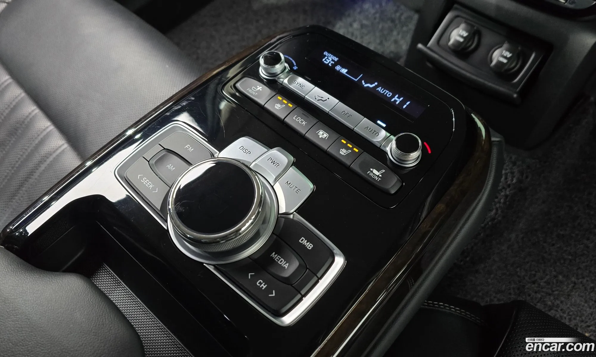 Genesis G90 2018 — 5
