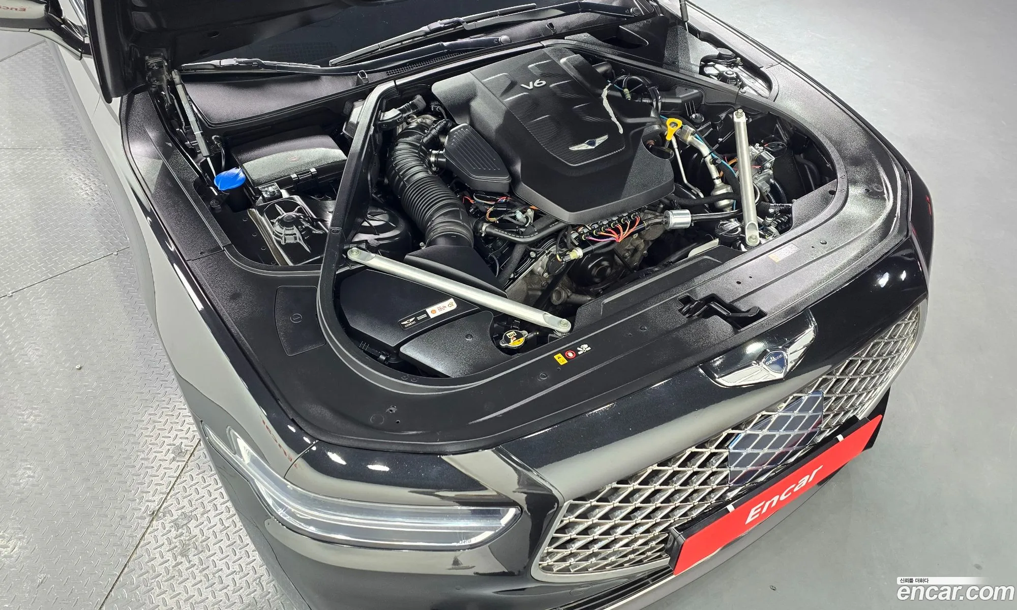 Genesis G90 2018 — 4