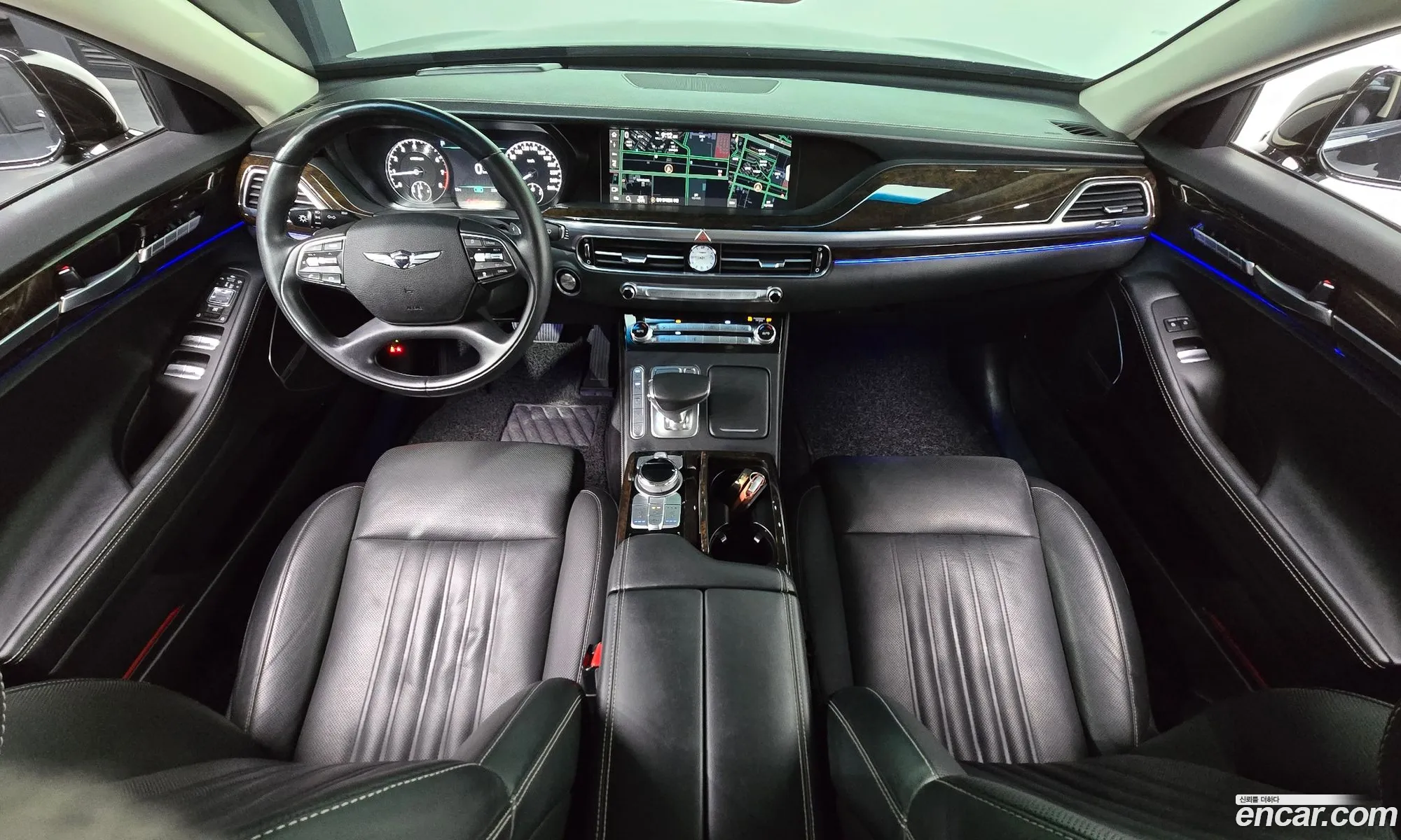 Genesis G90 2018 — 9