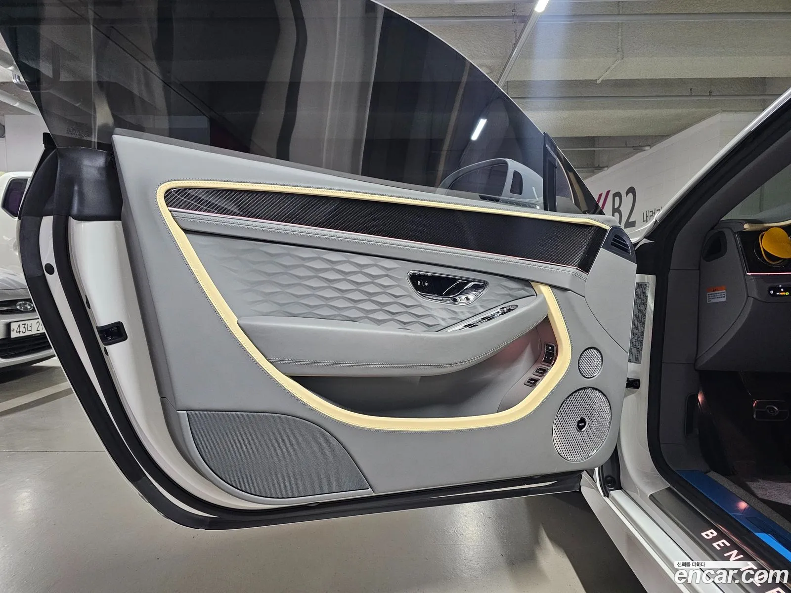 Bentley Continental GT 2025 — 6