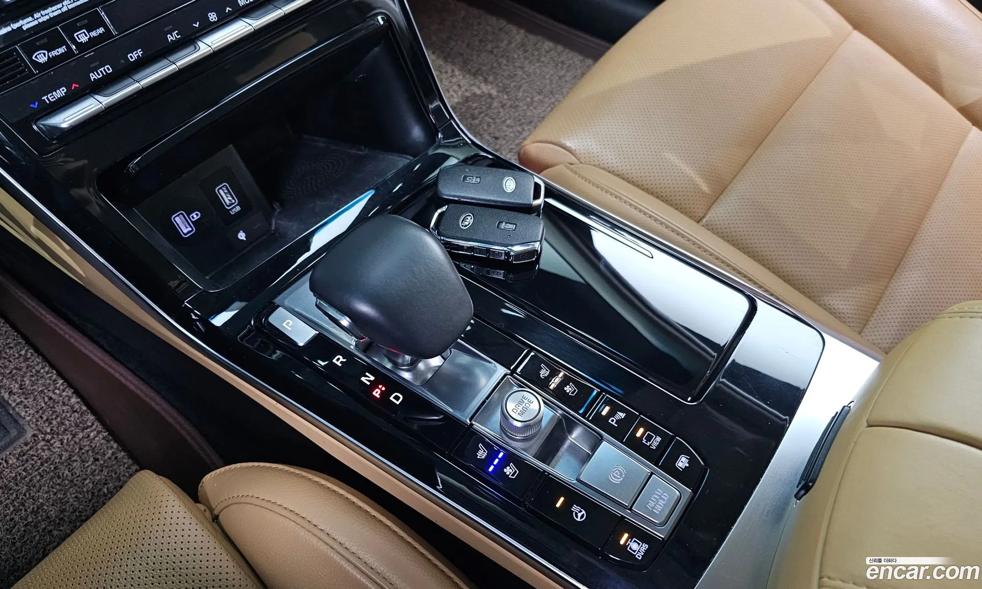 Kia K7 Premier Hybrid 2019 — 4