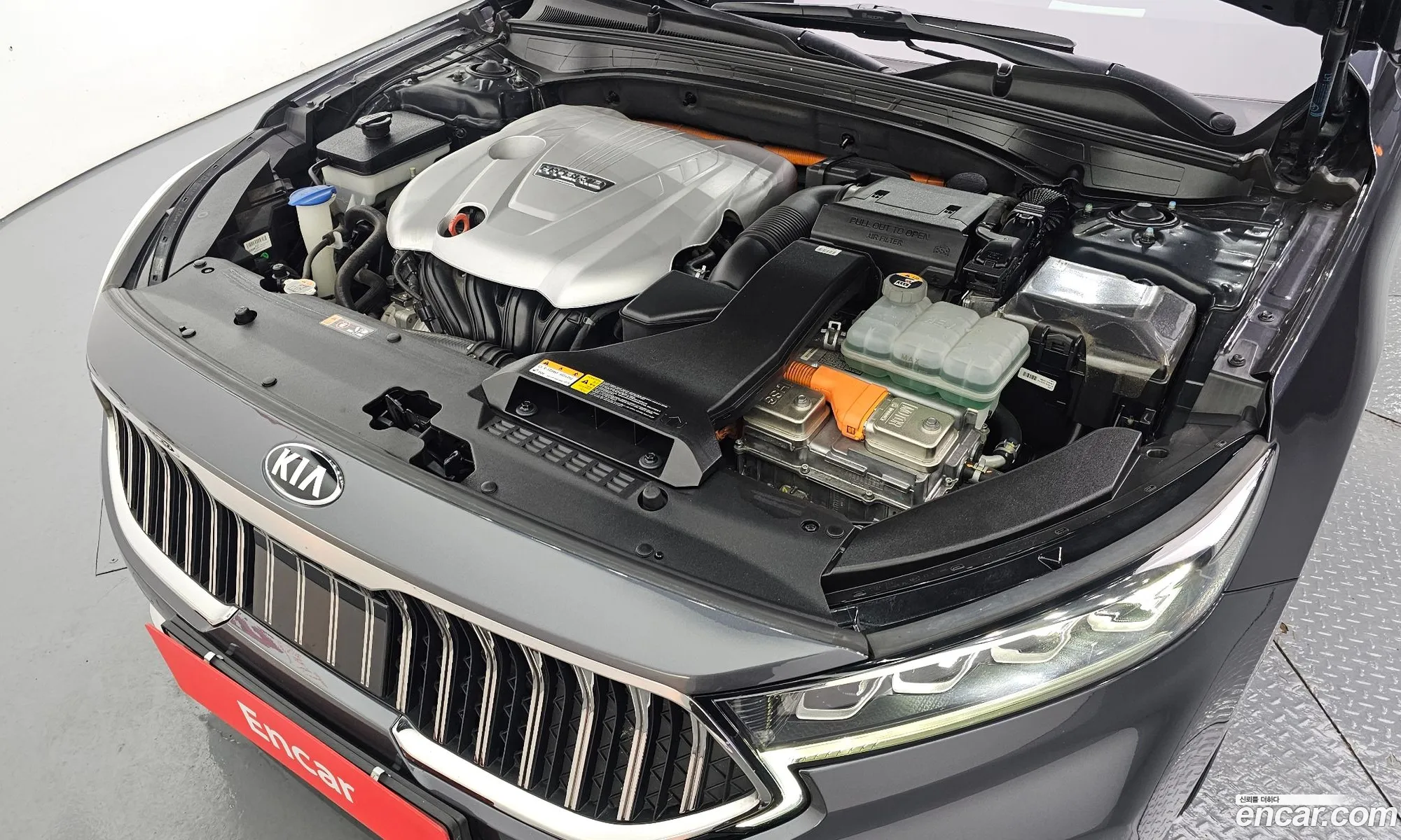 Kia K7 Premier Hybrid 2019 — 17