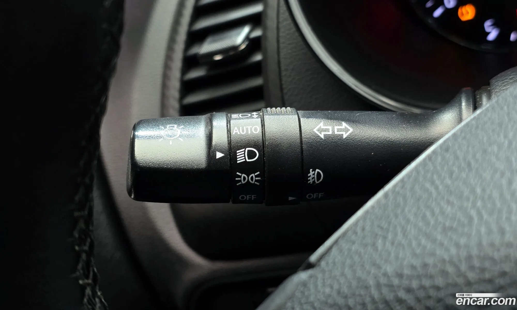 Kia K3 2015 — 4