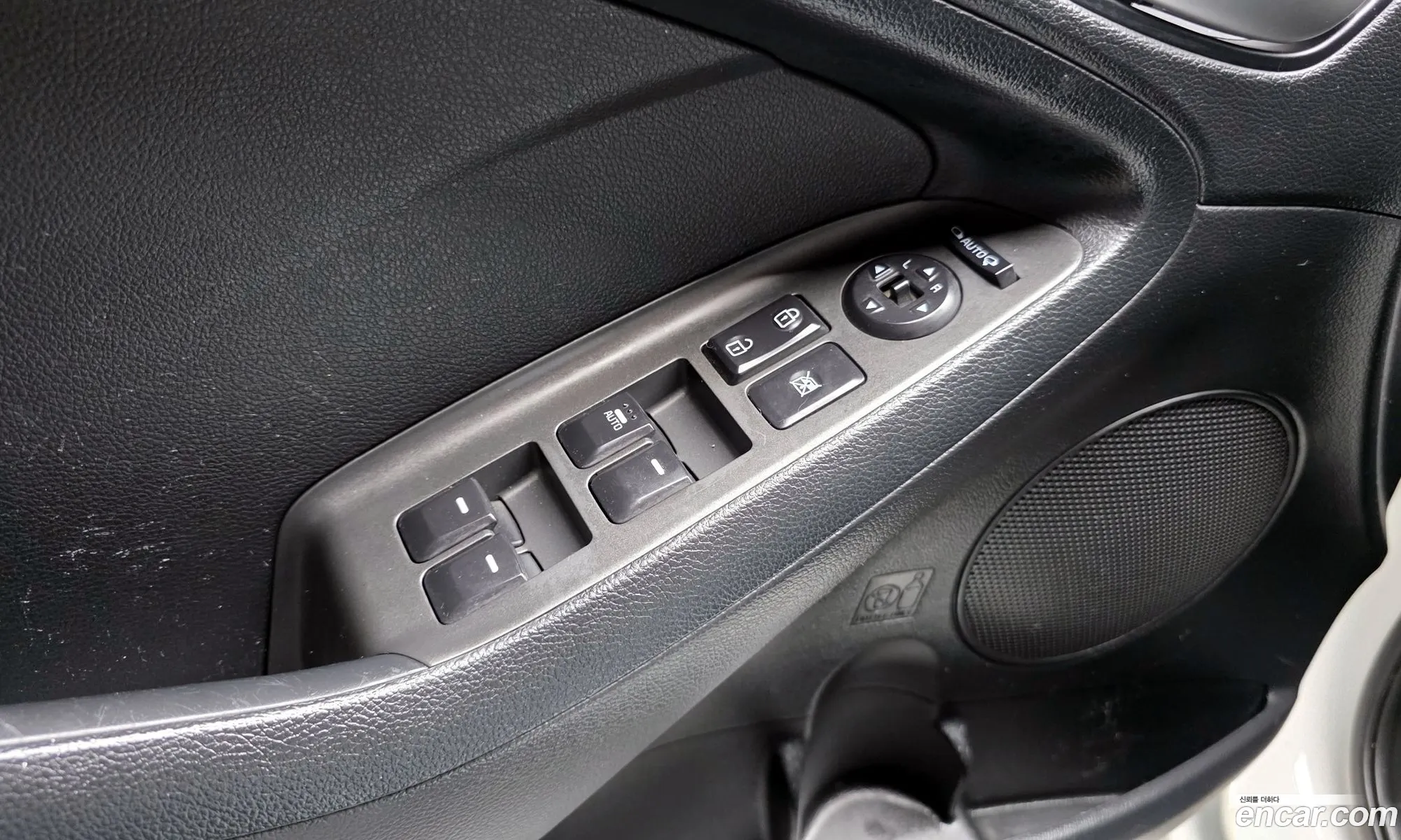 Kia K3 2015 — 14