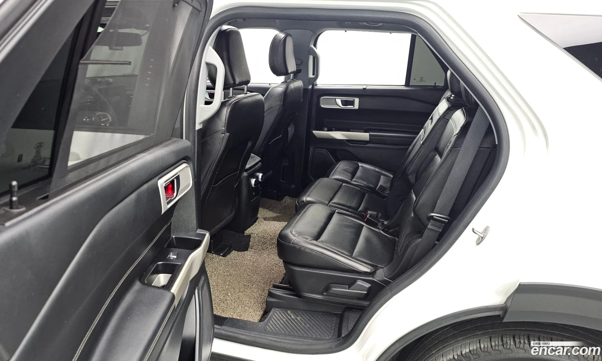 Ford Explorer 6th Gen 2022 1FMSK8FH6NGA43332 — 17
