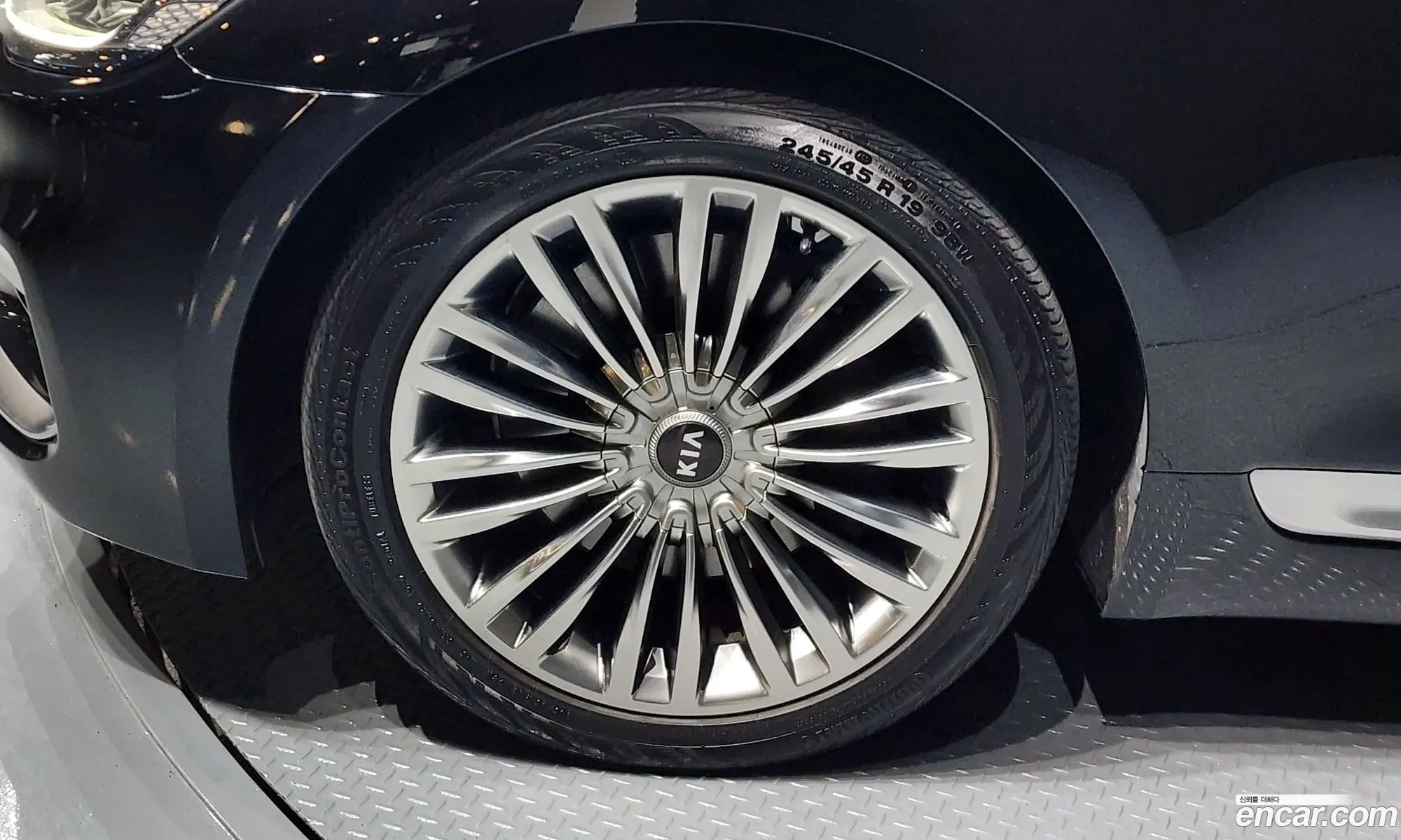 Kia The K9 2019 KNAS2418DKS012891 — 15