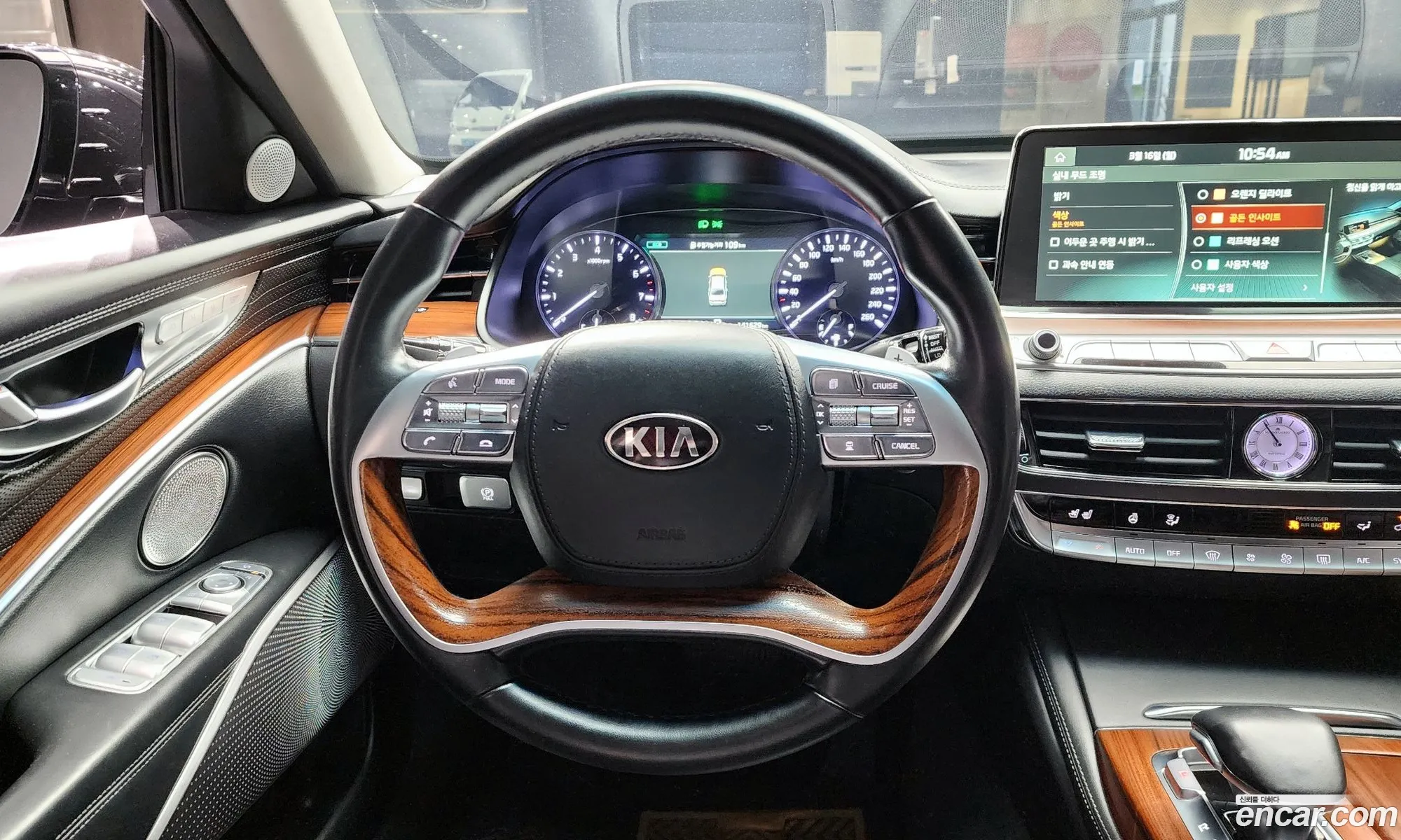 Kia The K9 2019 KNAS2418DKS012891 — 17