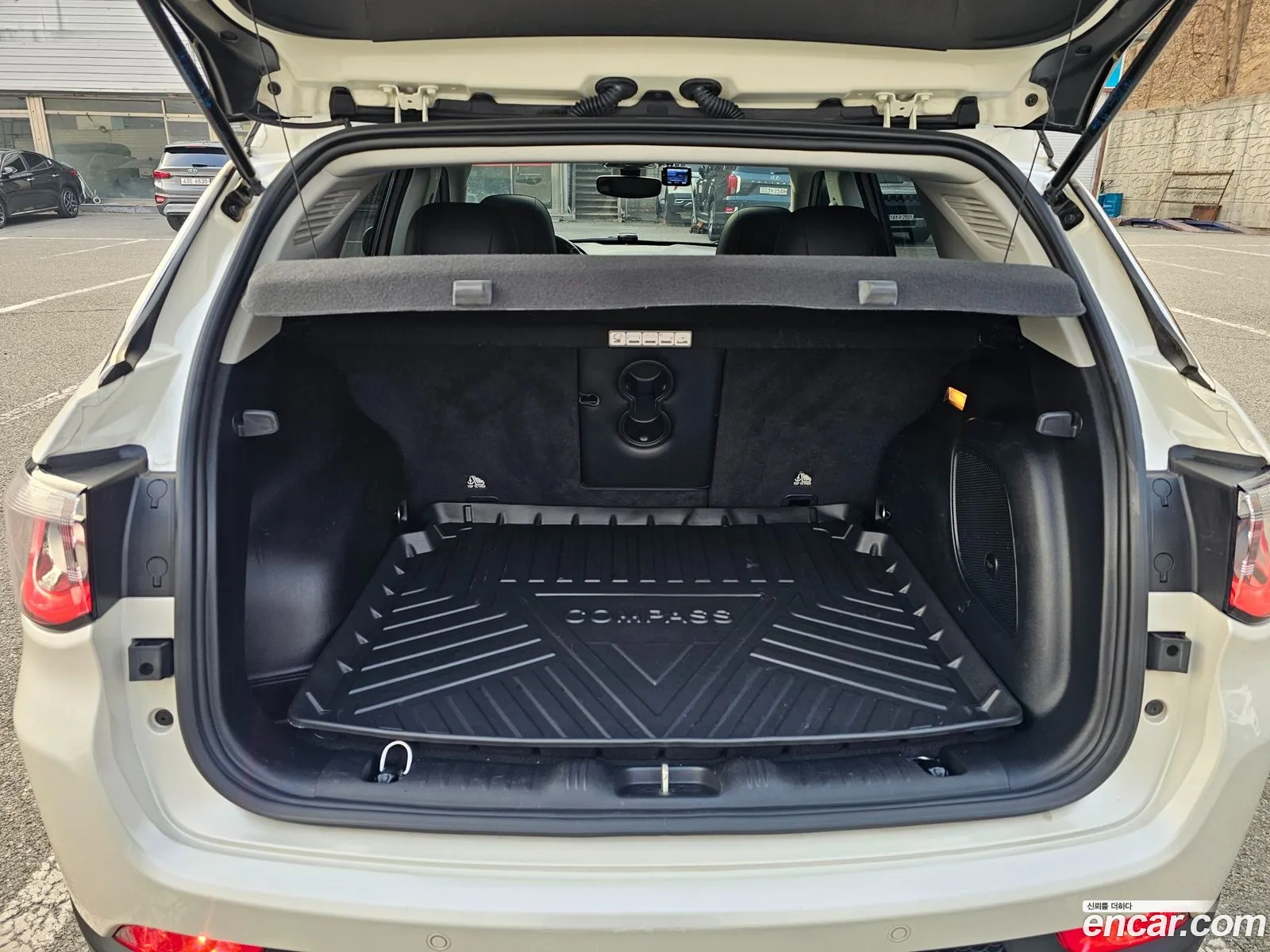 Jeep Compass 2019 — 14