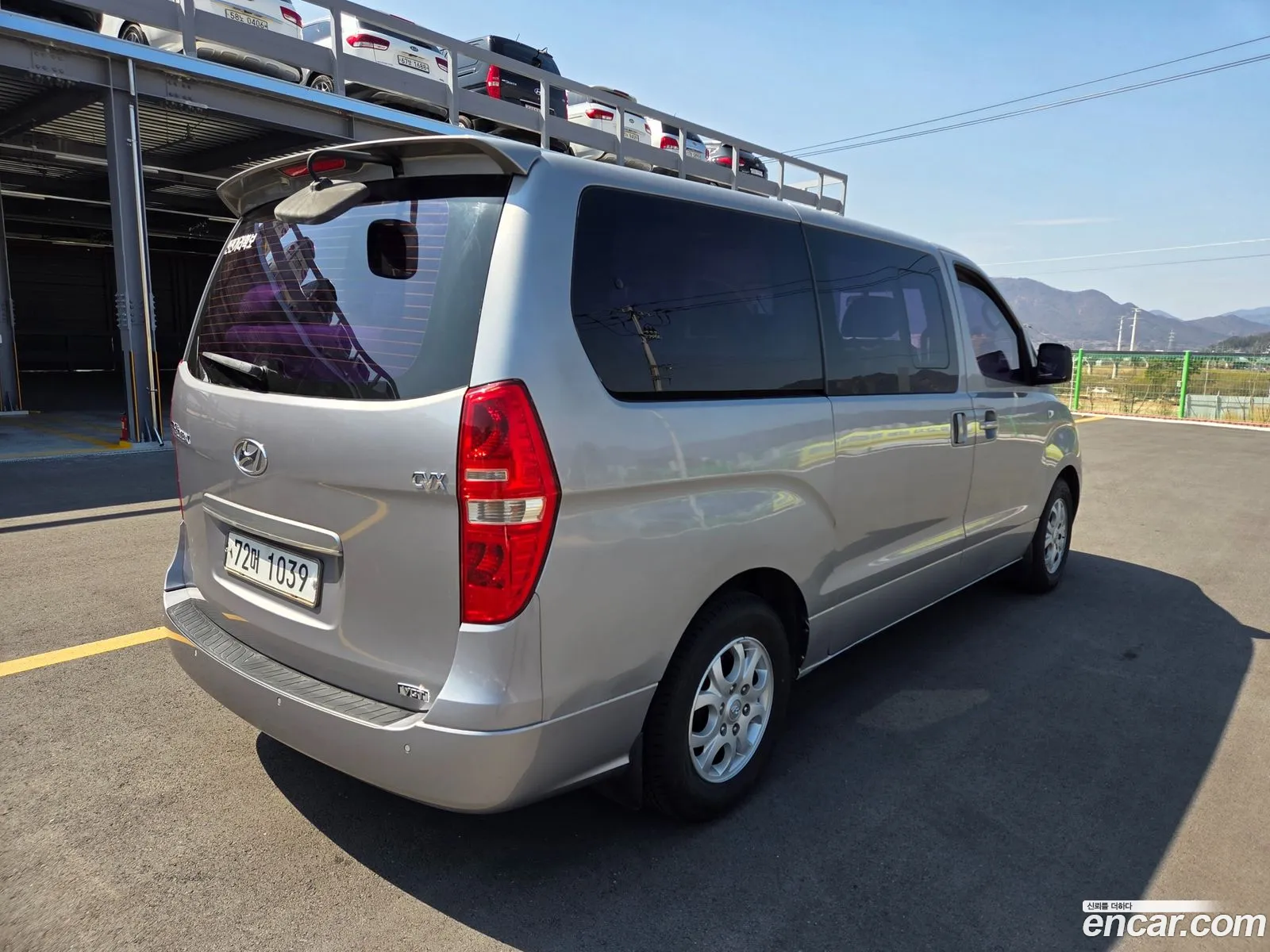 Hyundai Grand Starex 2011 — 11