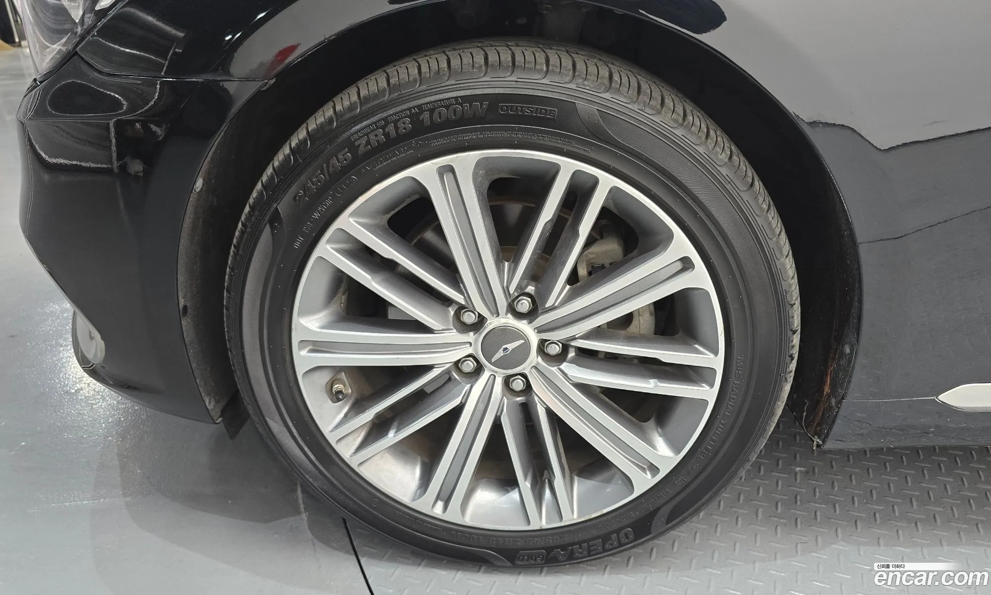 Genesis G80 2016 KMHGL41DBHU180786 — 12