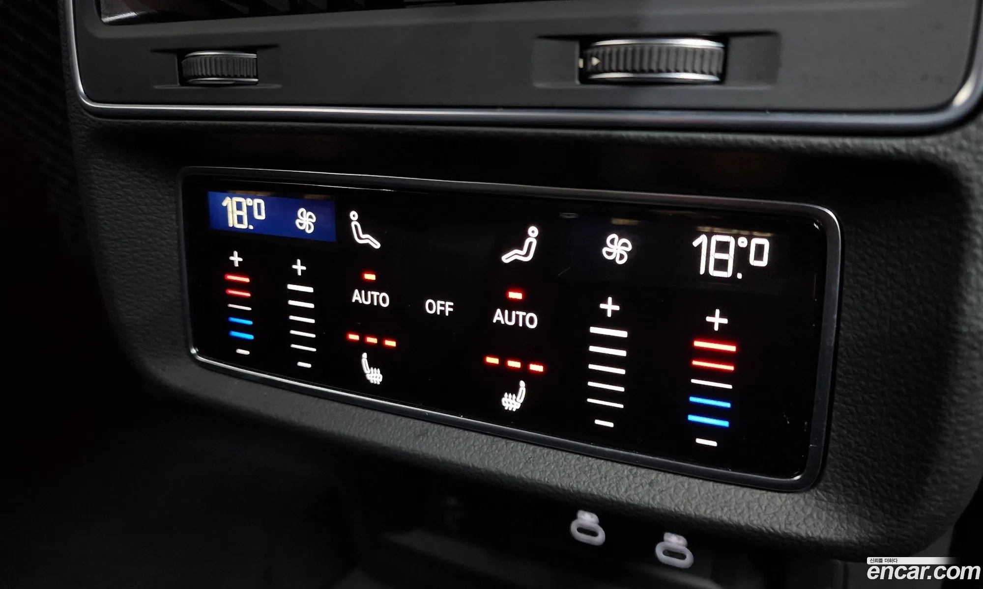 Audi Q8 2023 WAUZZZF19PD045830 — 9