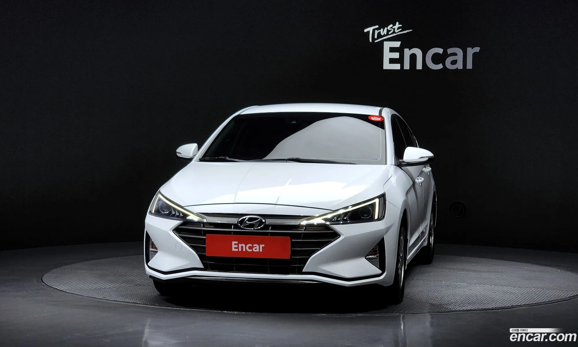 Hyundai Elantra AD 2019 — 5