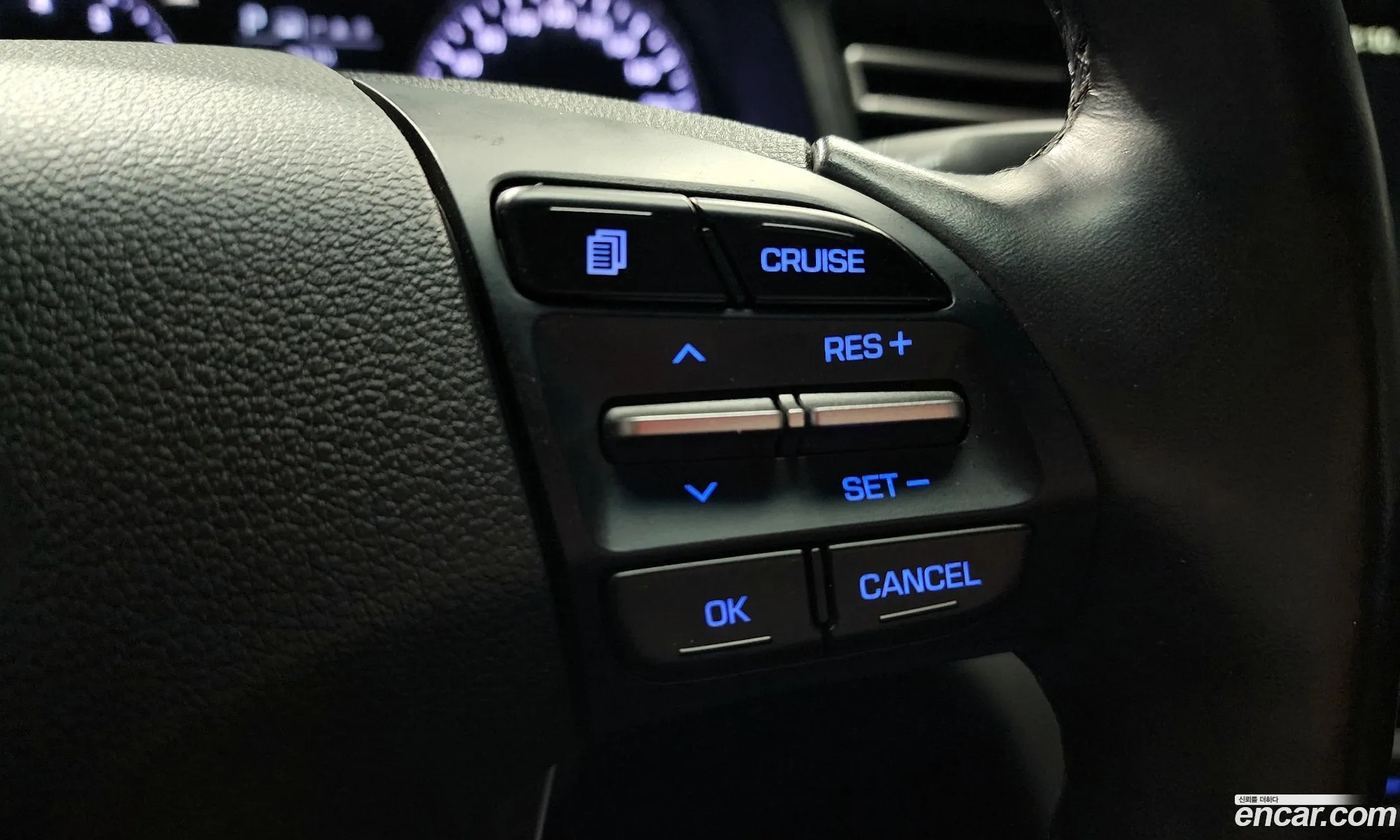 Hyundai Elantra AD 2019 — 10