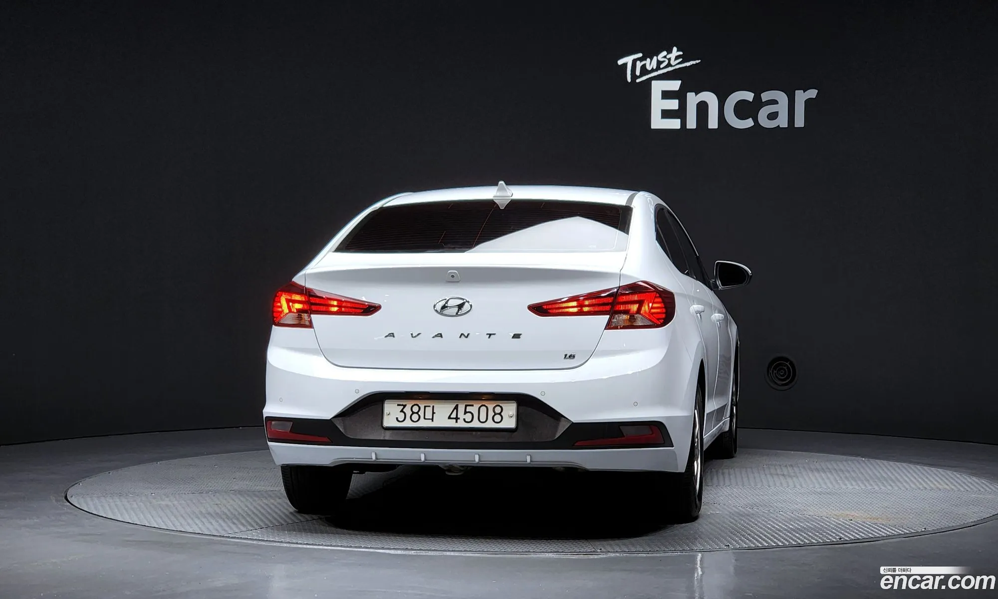 Hyundai Elantra AD 2019 — 2