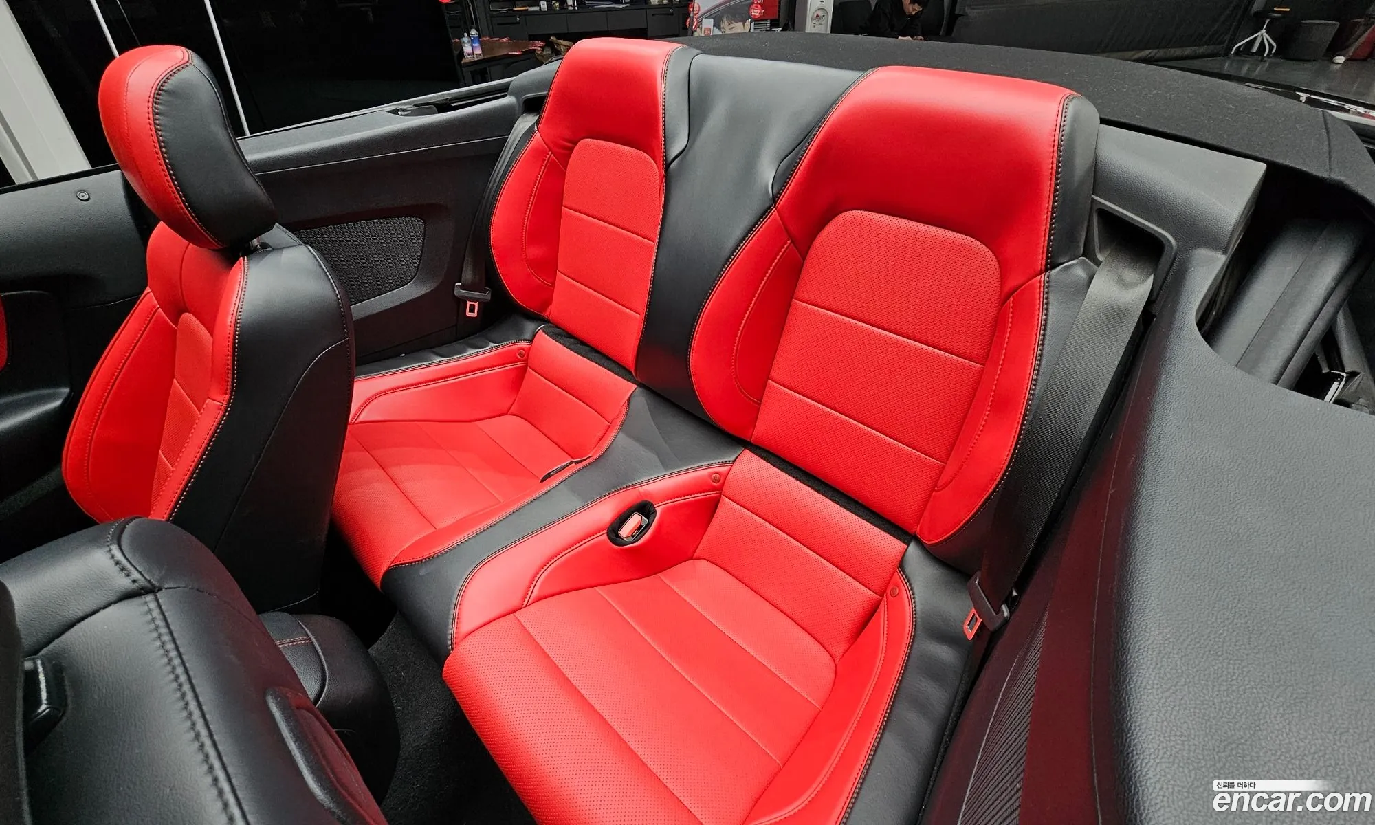 Ford Mustang 2021 — 12
