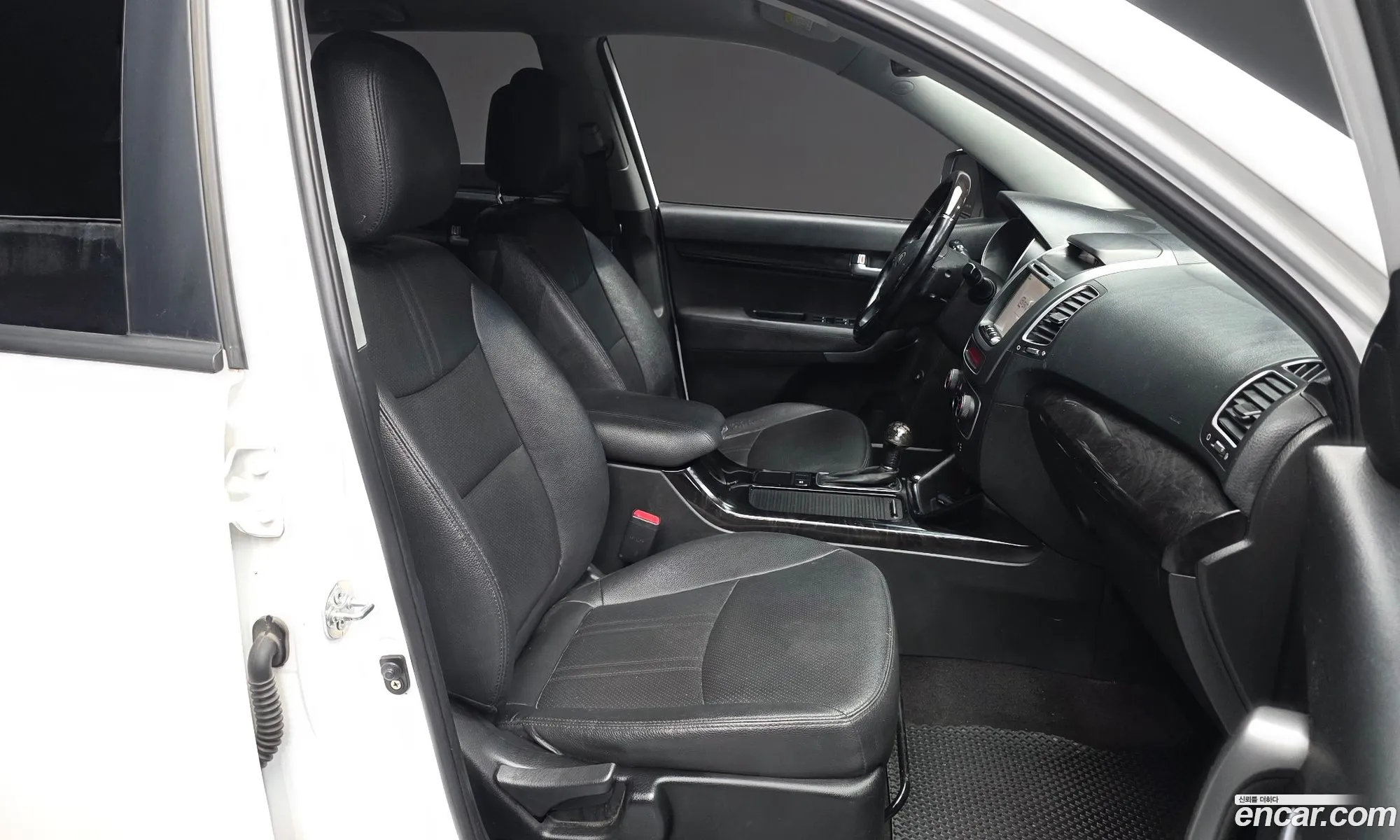 Kia Sorento R 2013 — 16