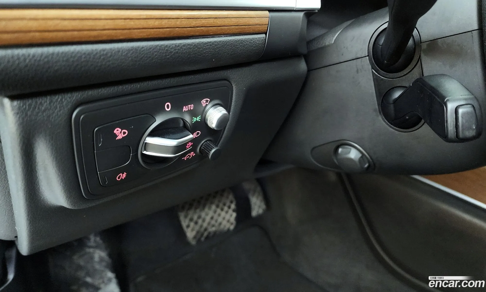 Audi A6 2015 WAUZZZ4G3GN016728 — 11