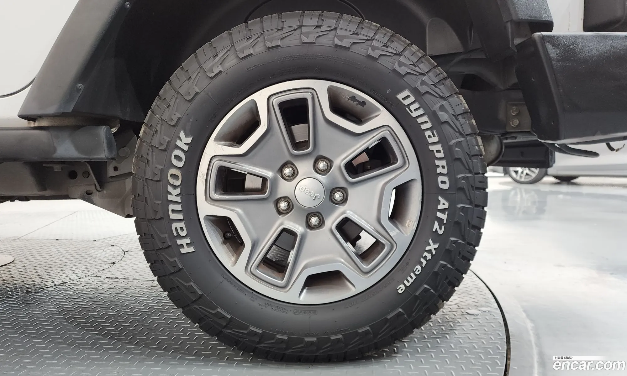 Jeep Wrangler 2016 1C4HJWFG0GL237653 — 18