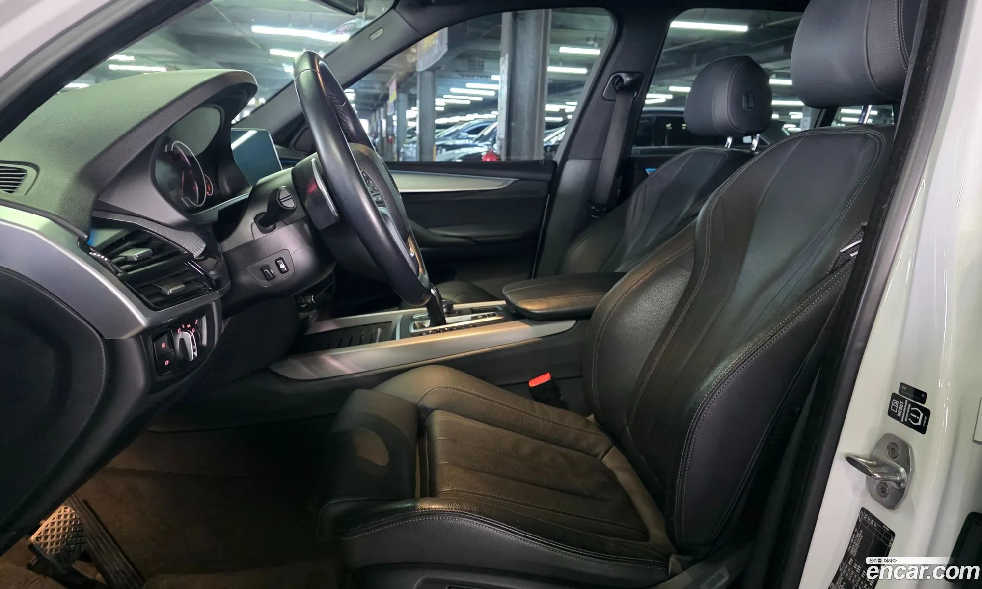 BMW X5 2018 — 7