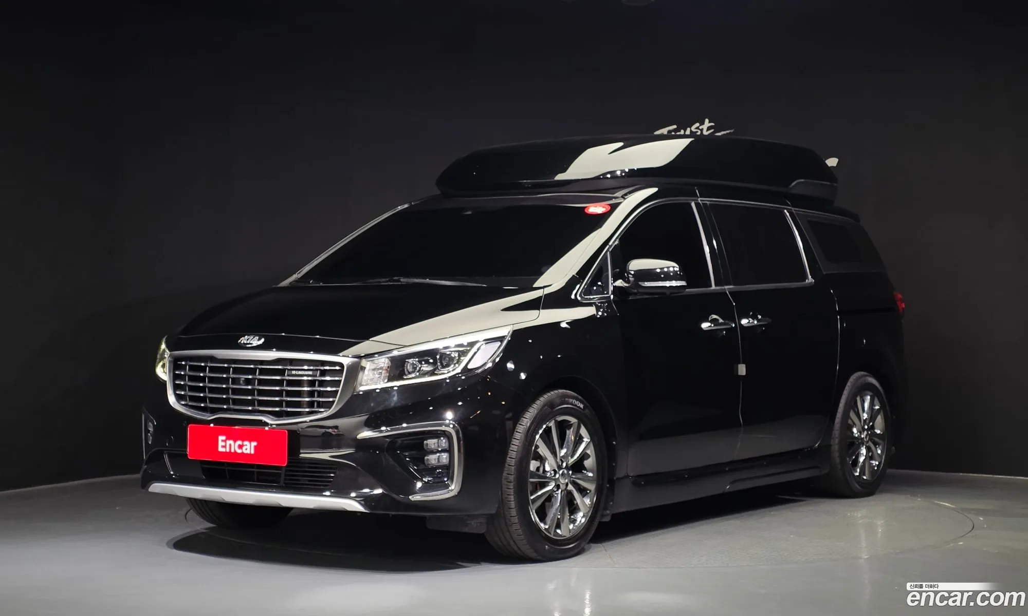 Kia Carnival 2019 KNAME81ABKS536632 — 16