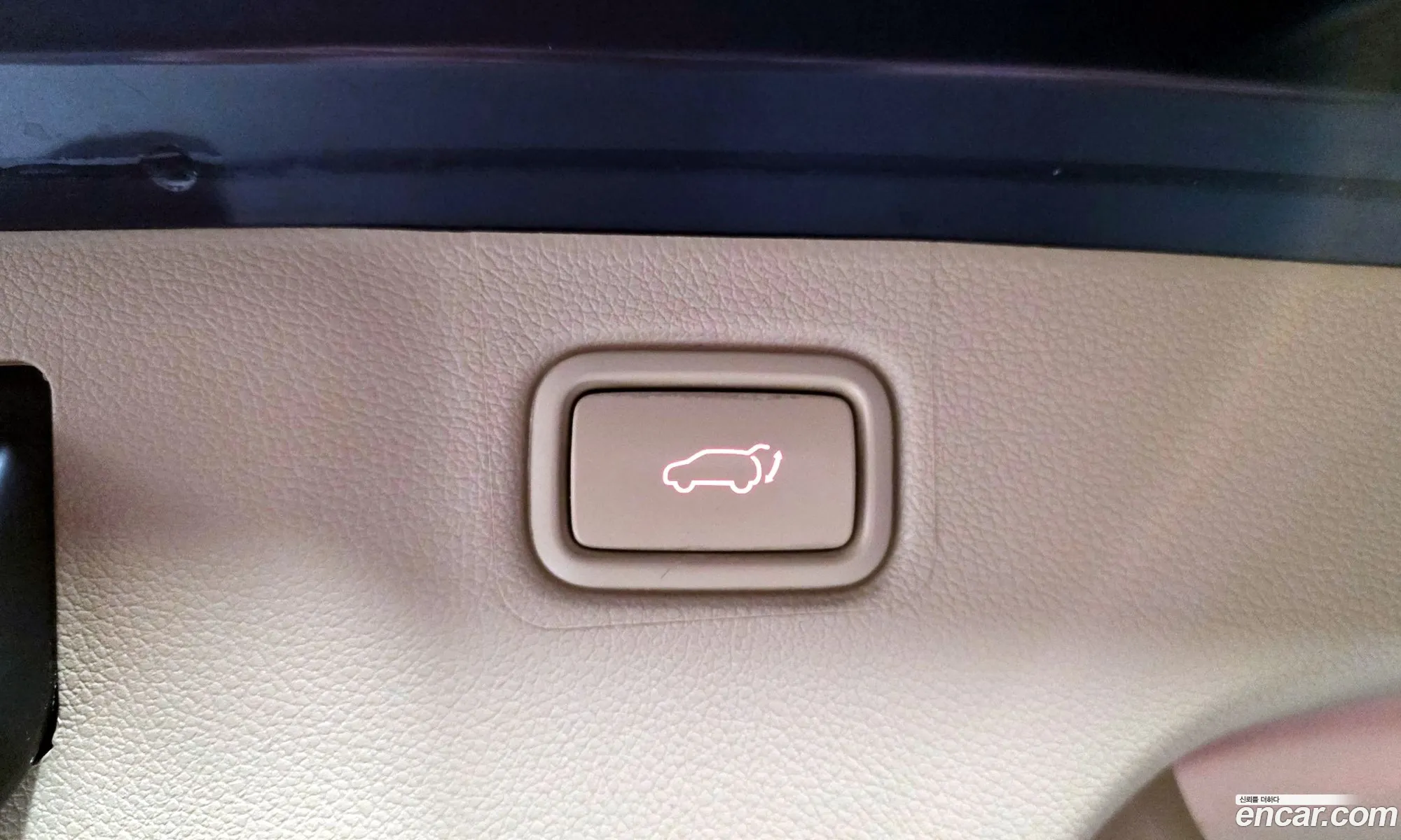 Kia Carnival 2019 KNAME81ABKS536632 — 11