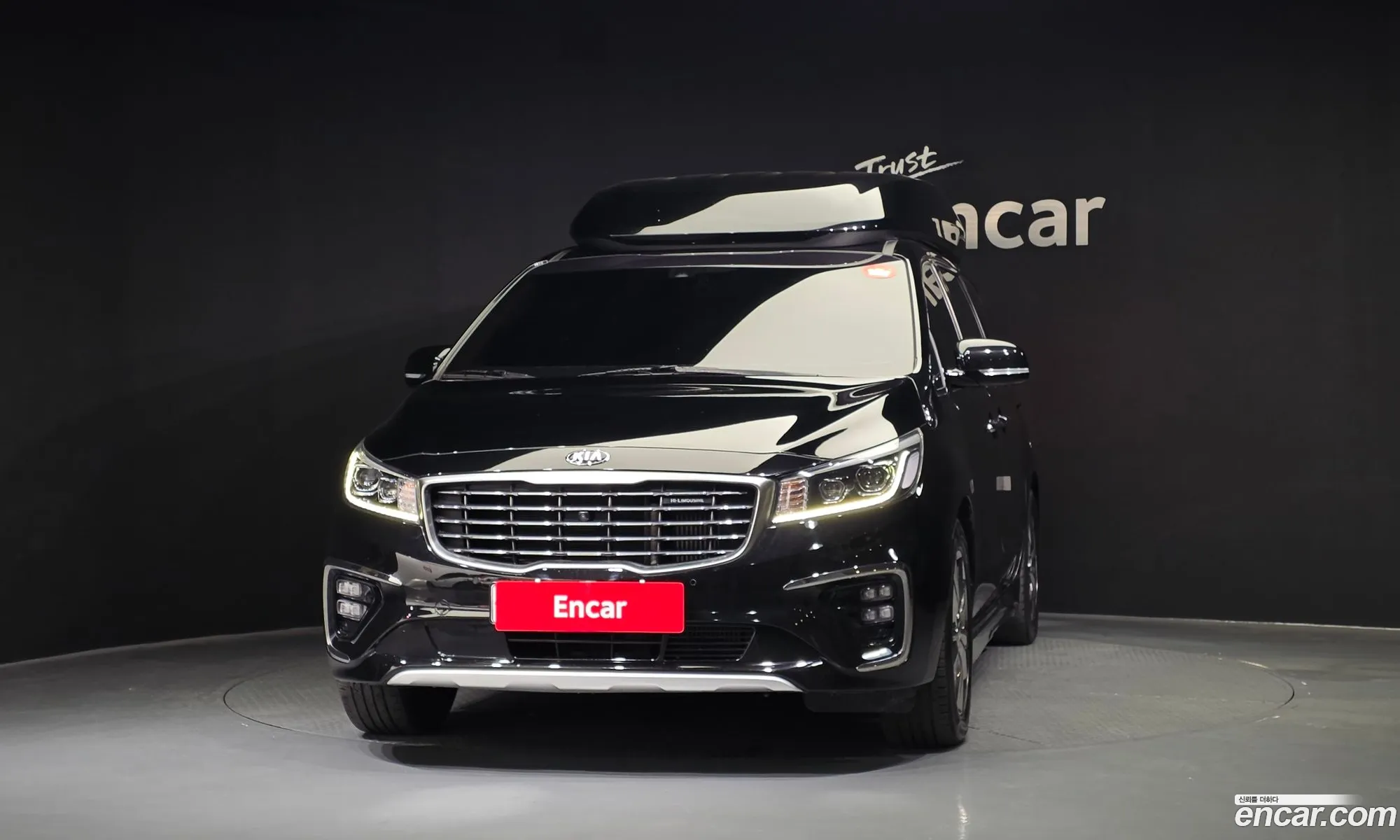 Kia Carnival 2019 KNAME81ABKS536632 — 4