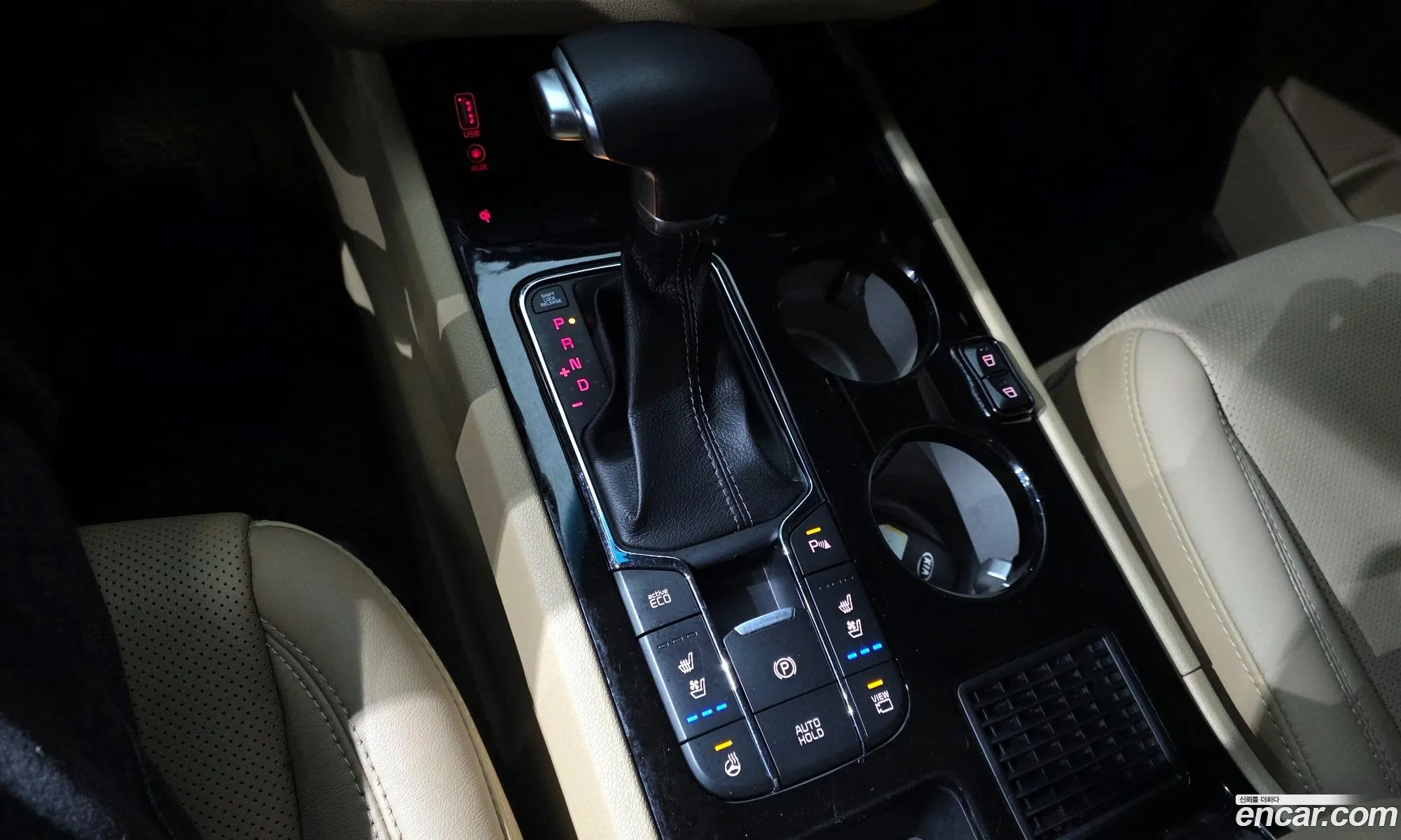 Kia Carnival 2019 KNAME81ABKS536632 — 13