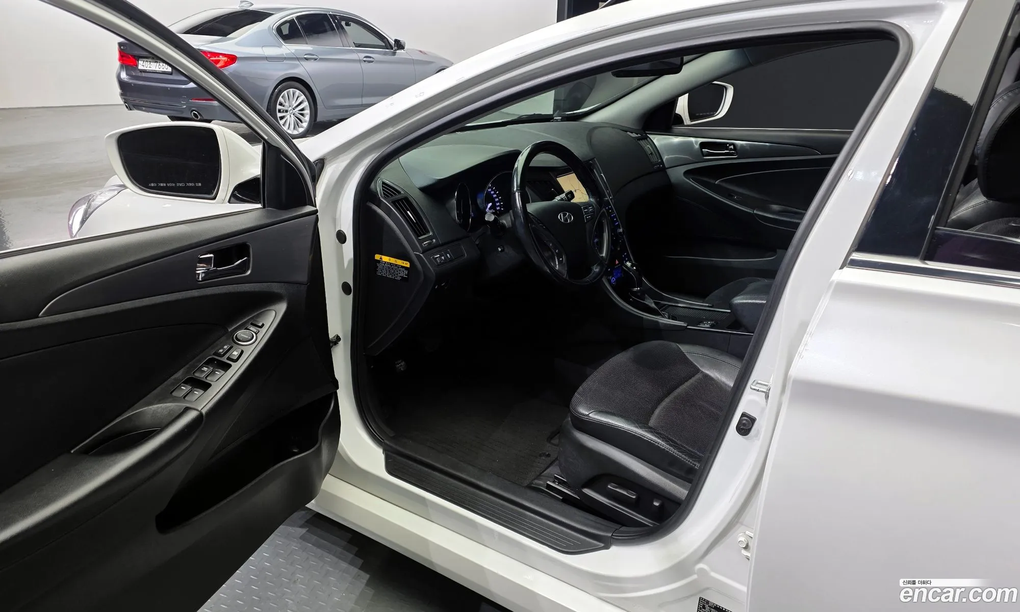 Hyundai Sonata Hybrid 2013 — 18