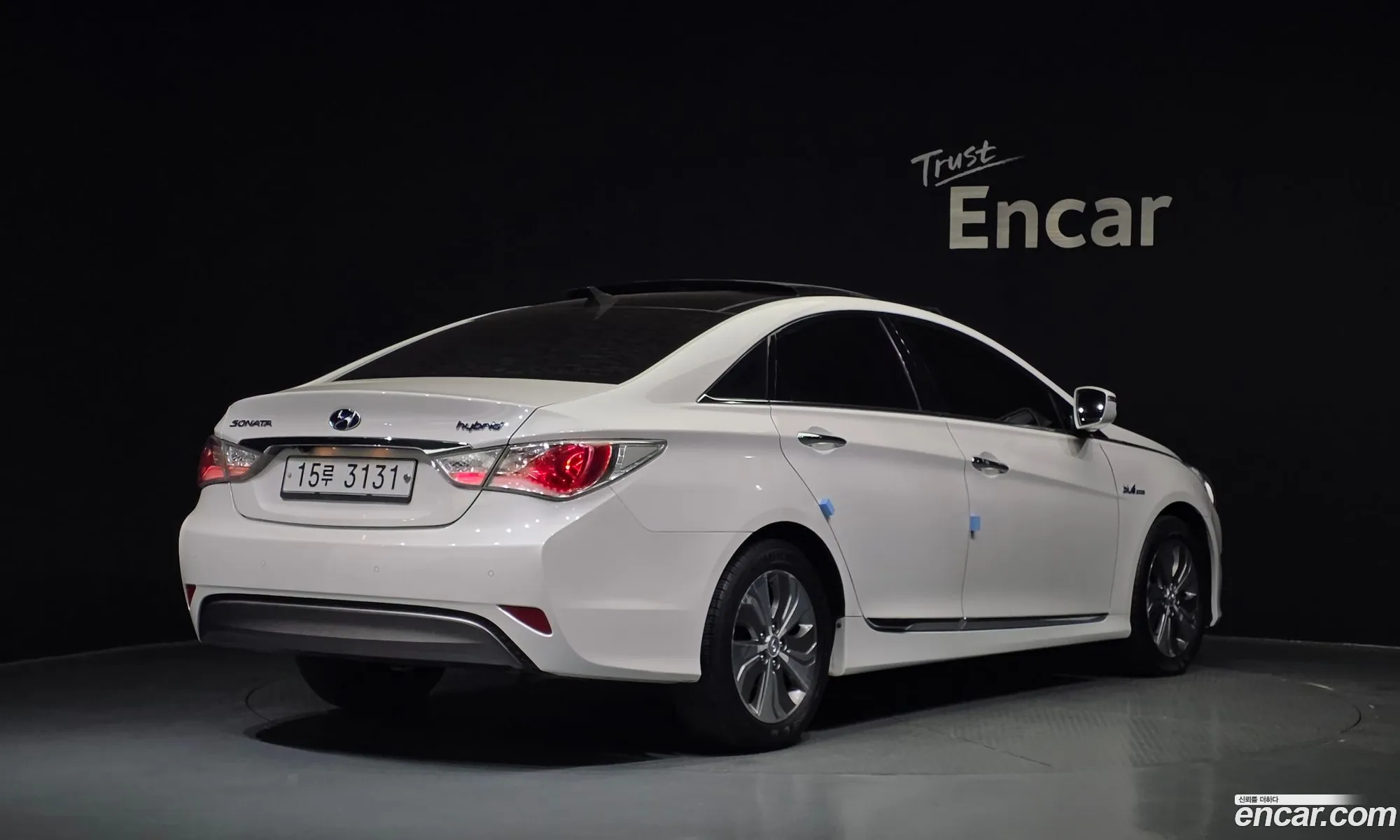 Hyundai Sonata Hybrid 2013 — 5